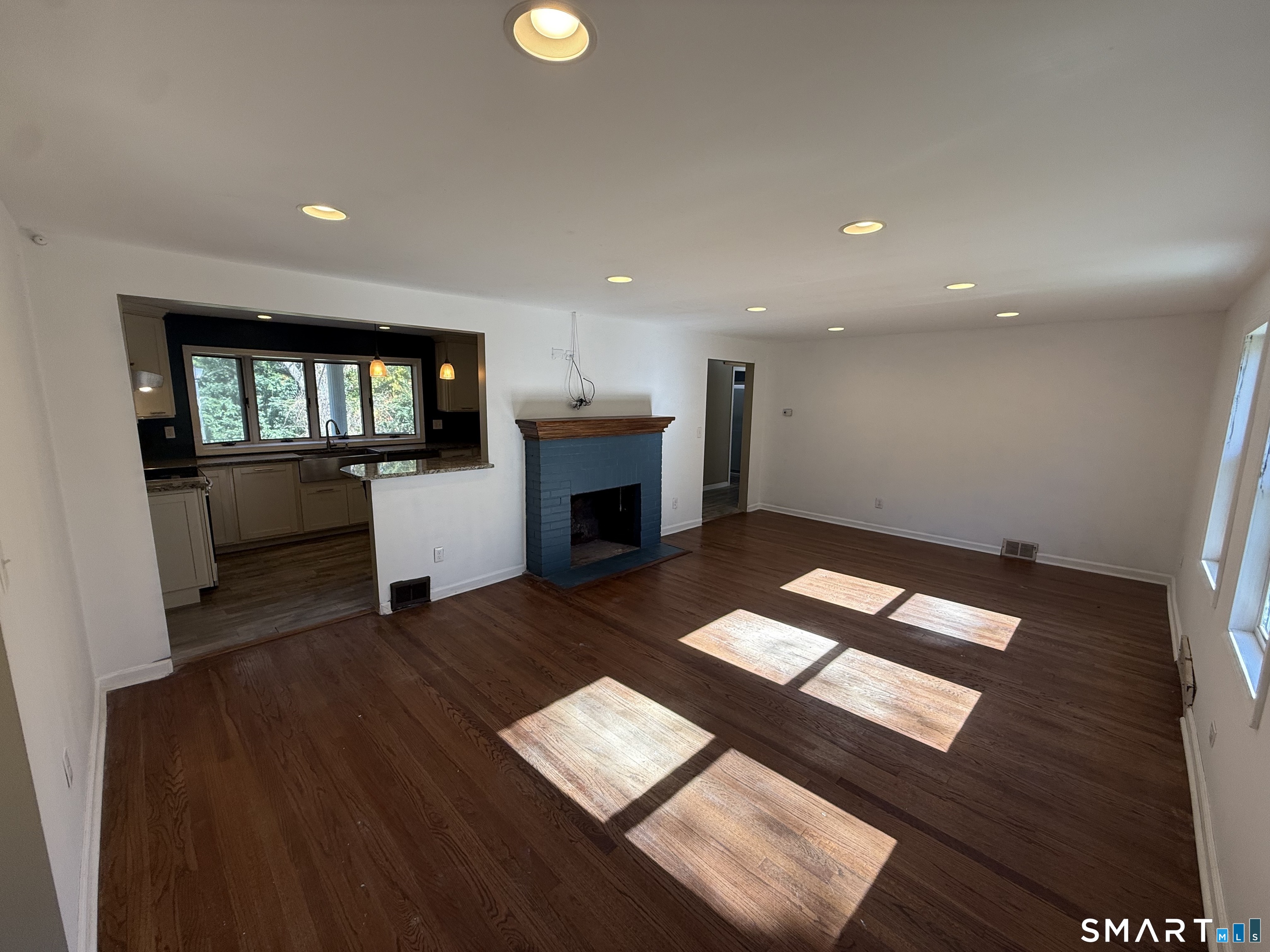 20 Claudia Lane Property Photo 16