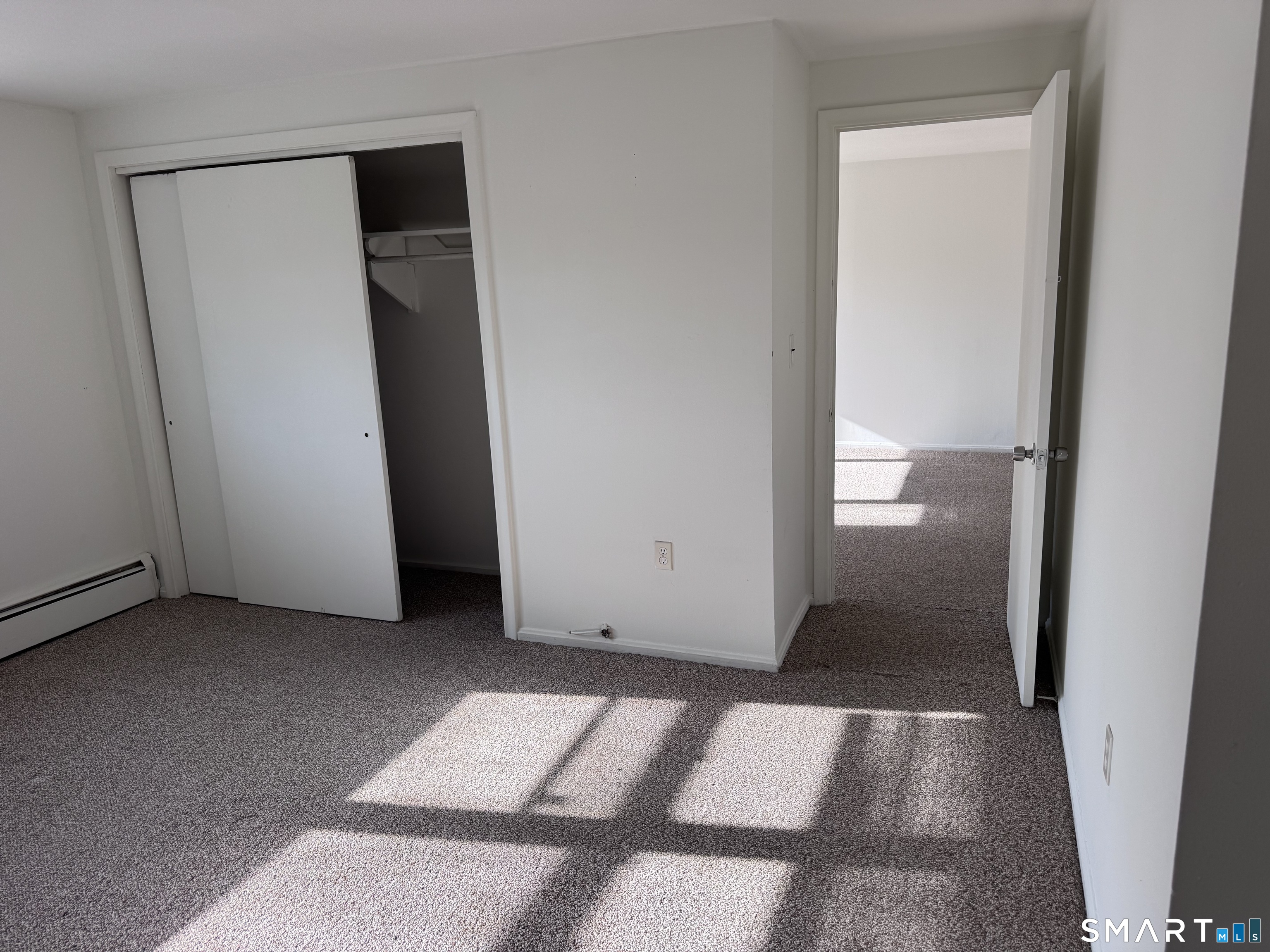 544 Tolland Street Property Photo 6