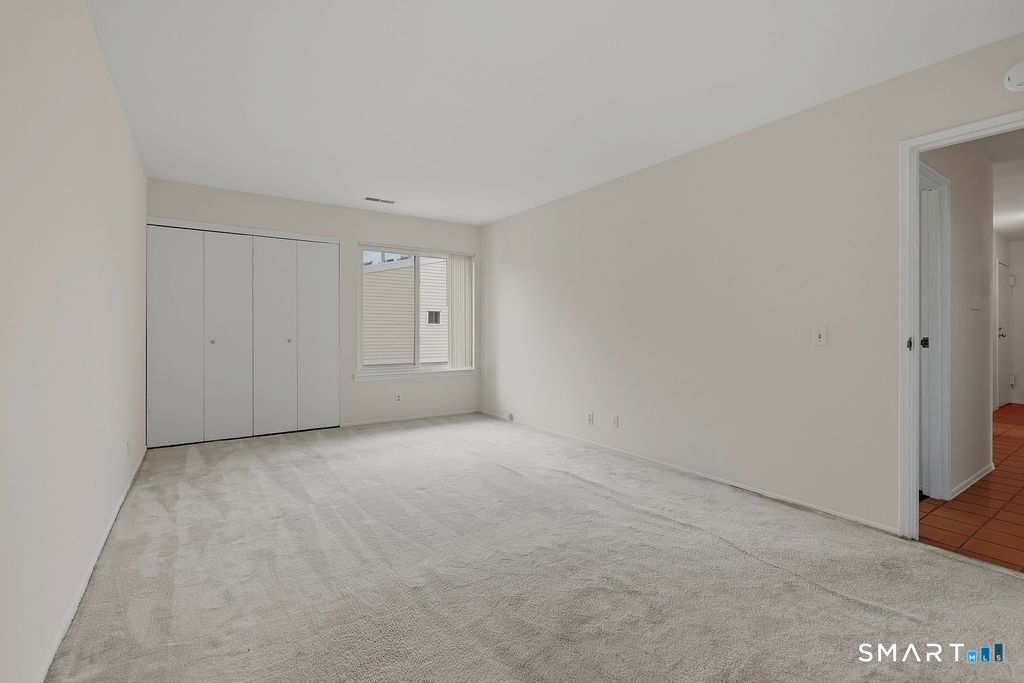 33 Olcott 33 Way Property Photo 12