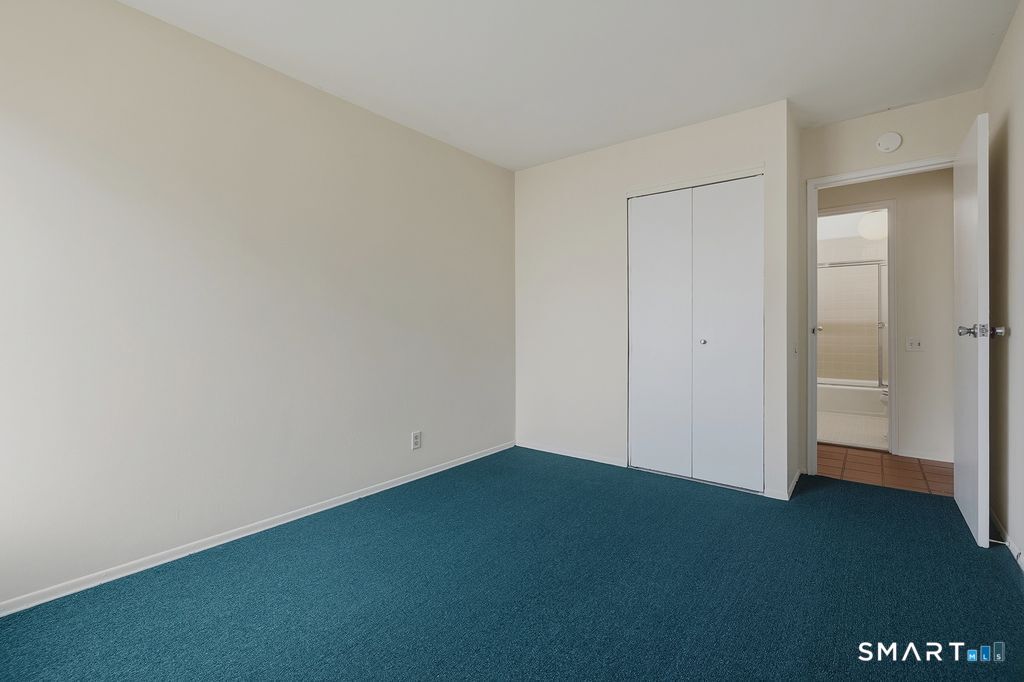 33 Olcott 33 Way Property Photo 18