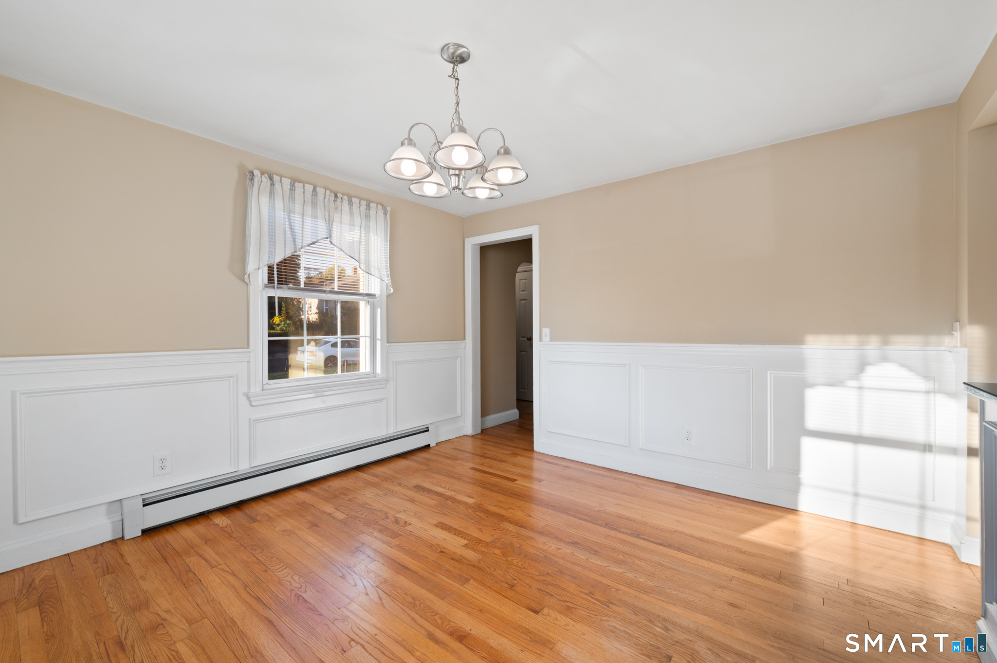 28 Lawndale Avenue Property Photo 8