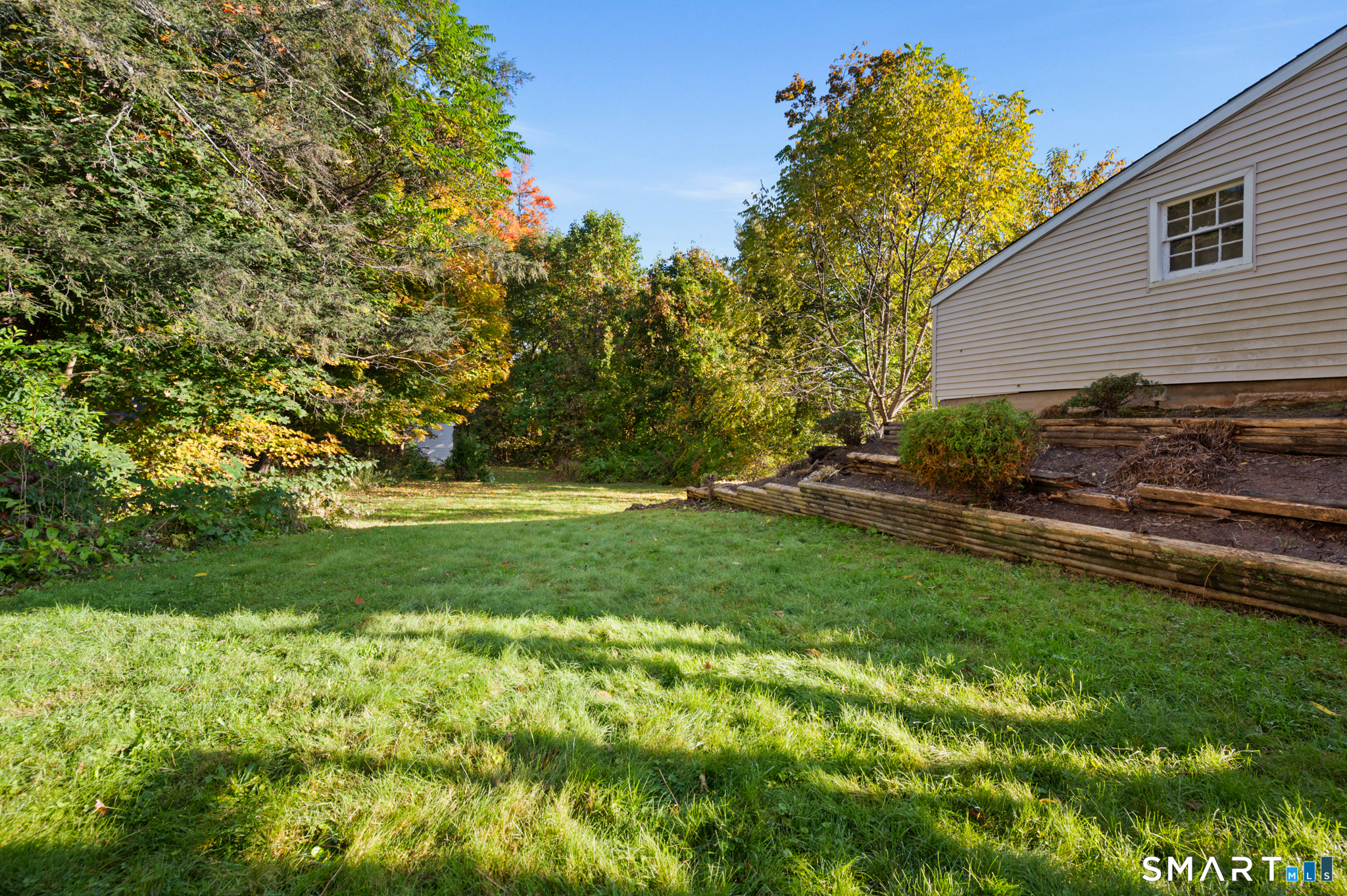 28 Lawndale Avenue Property Photo 32