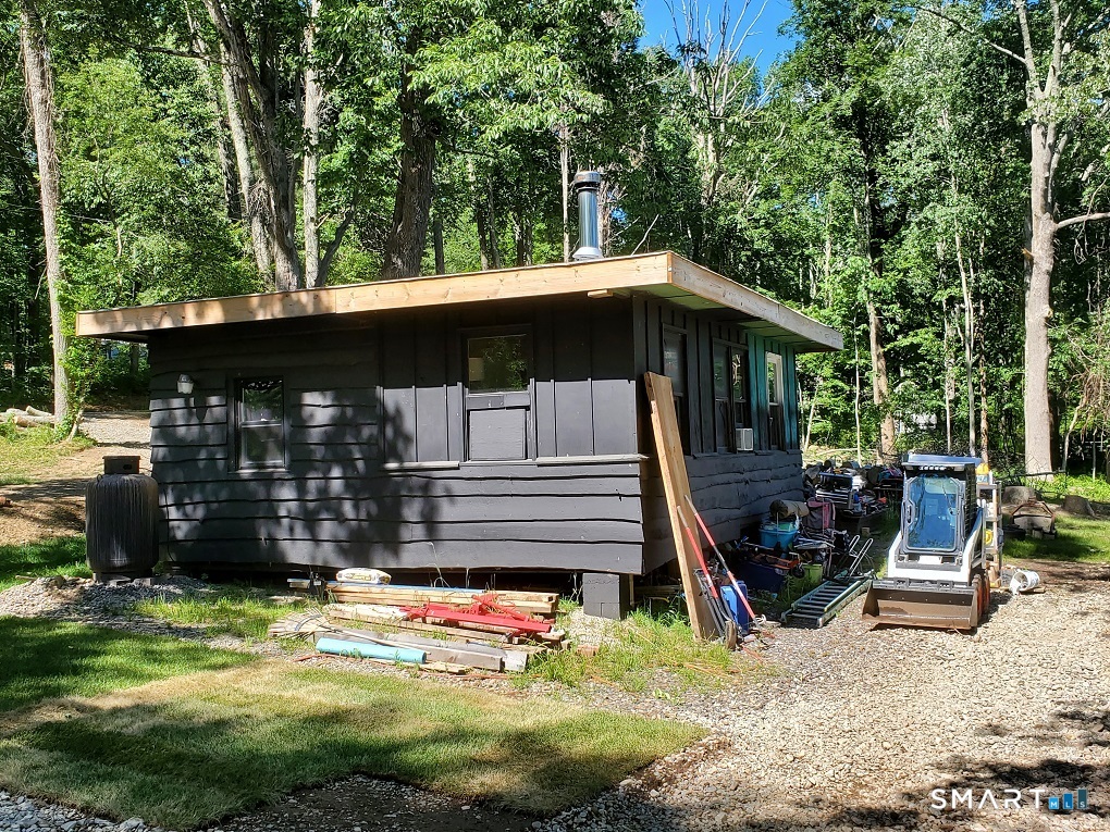 181 Paradise Drive Property Photo 1