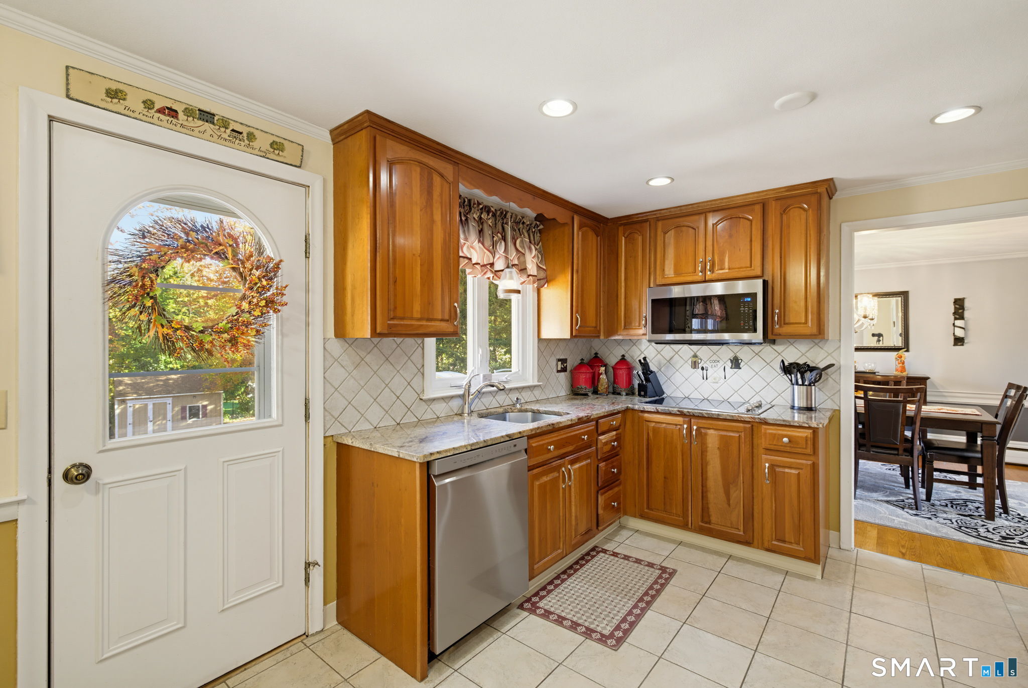 46 Pond Side Drive Property Photo 9