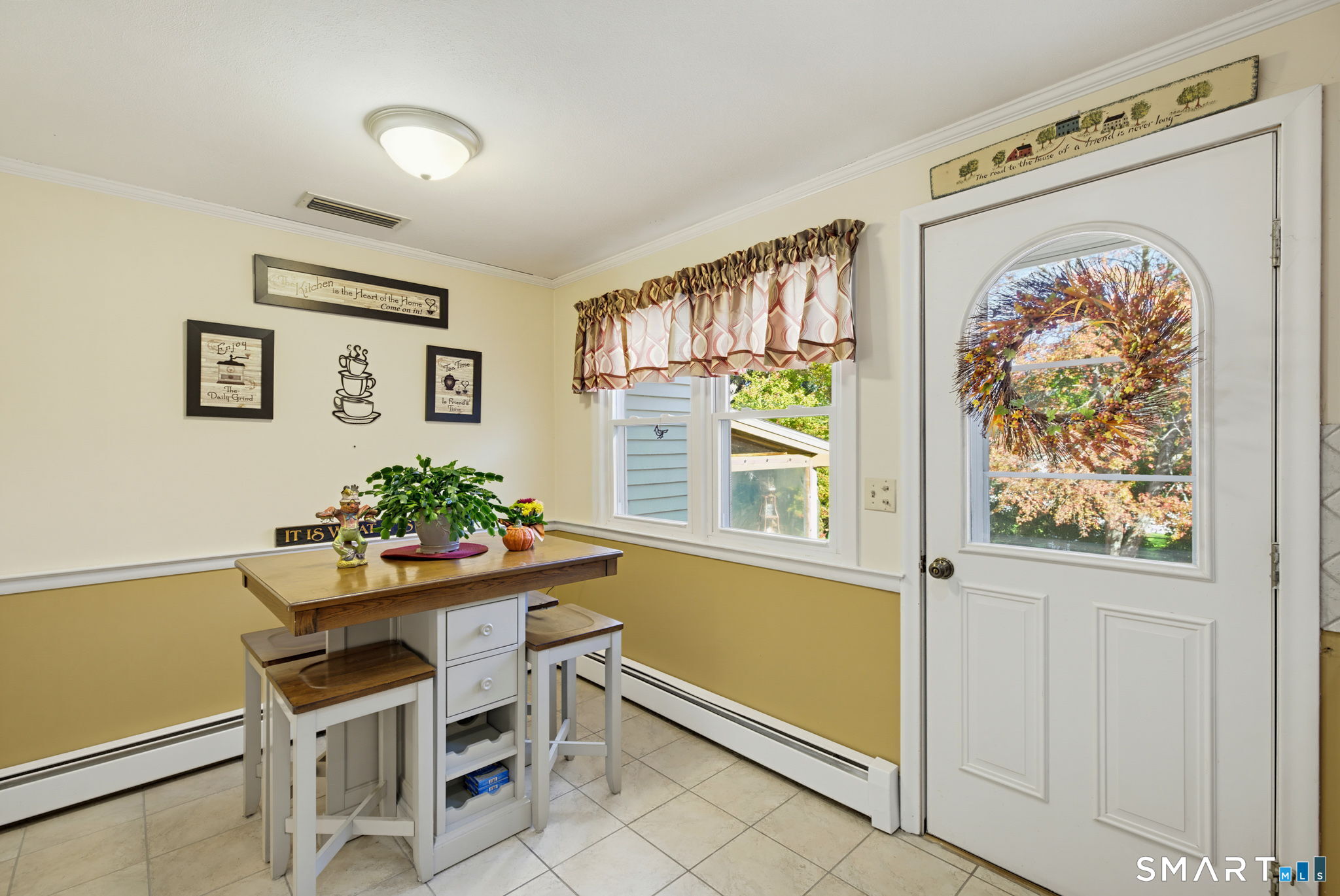 46 Pond Side Drive Property Photo 12