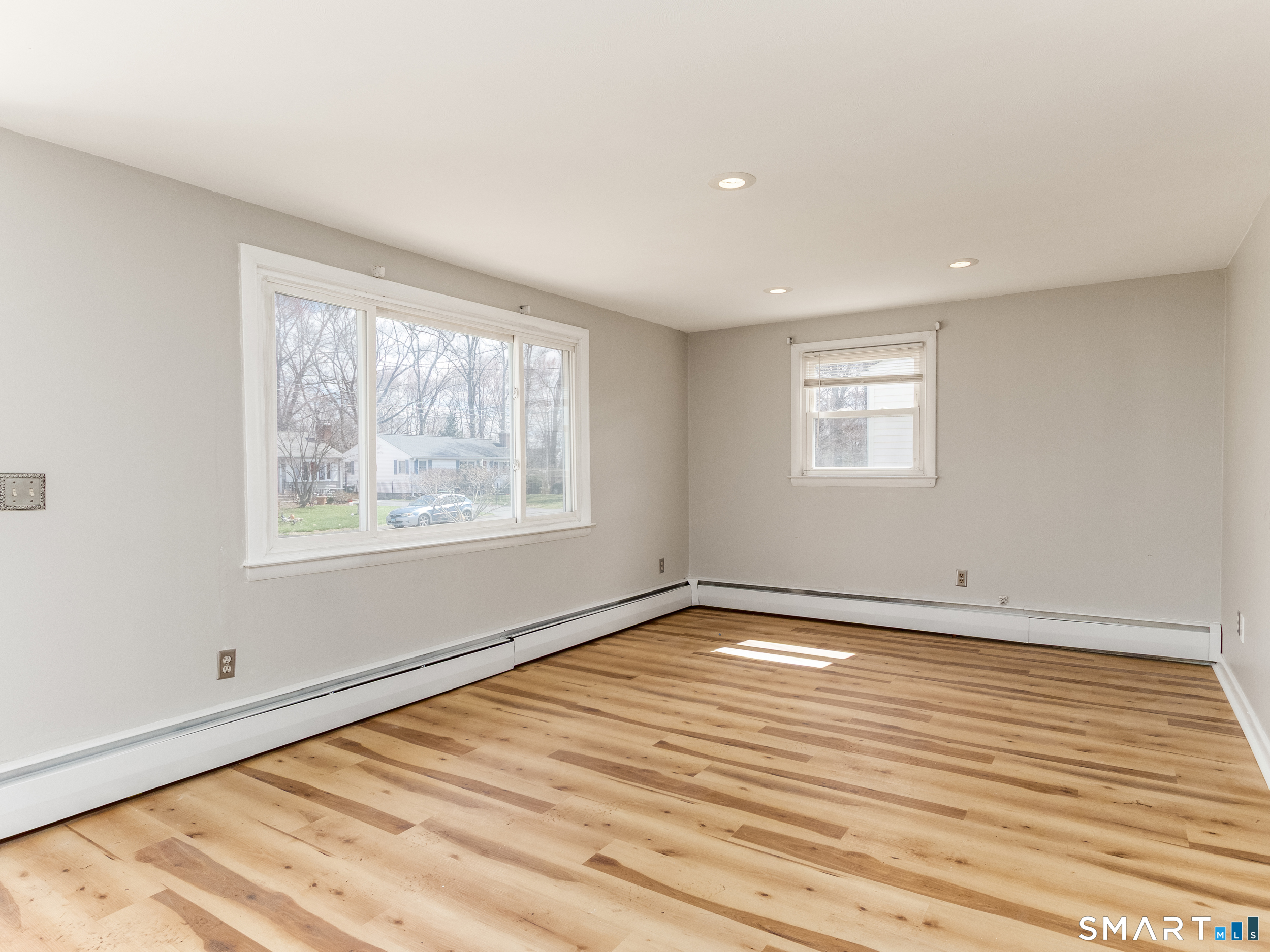 97 Brussels Avenue Property Photo 5