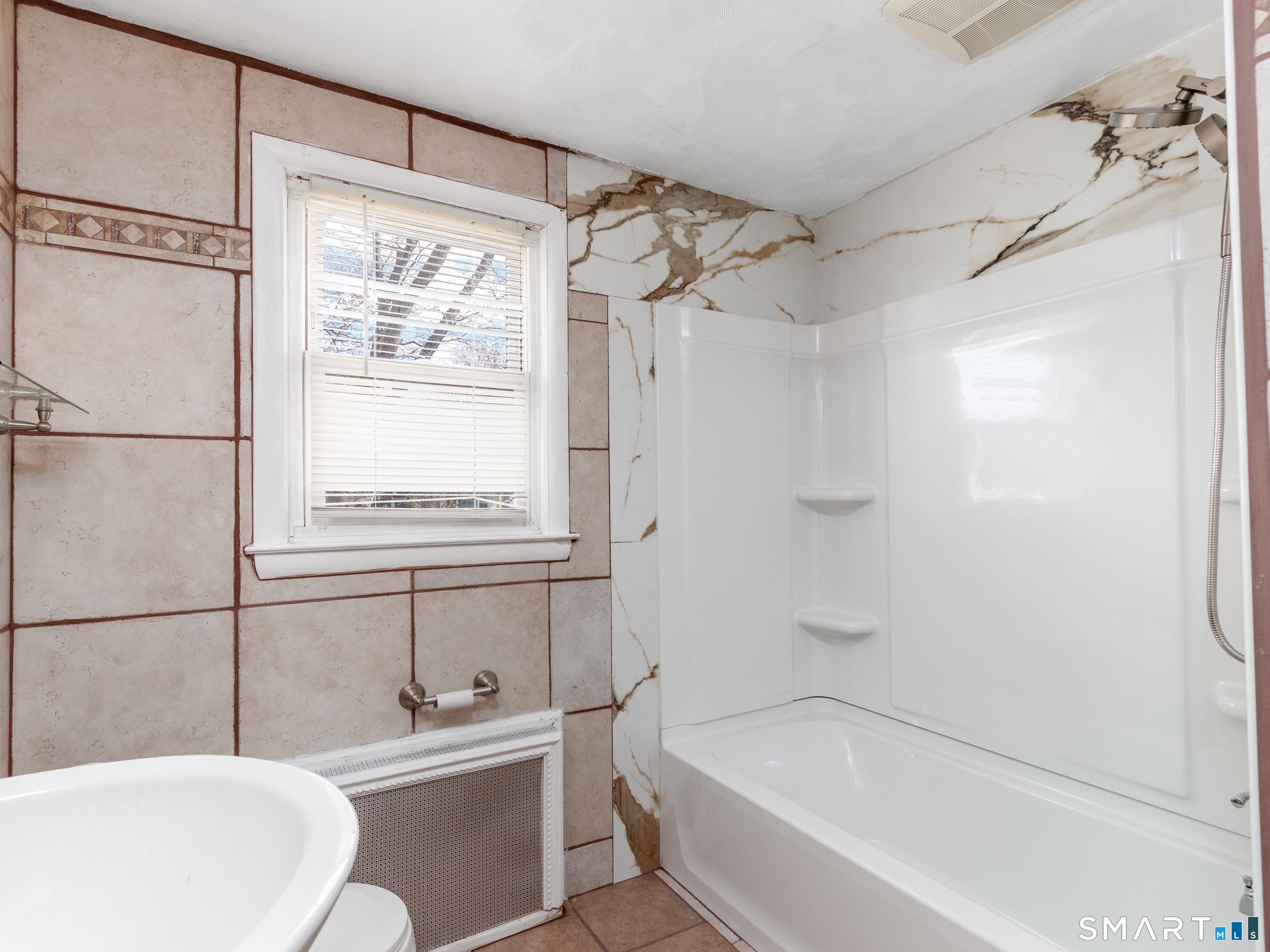 97 Brussels Avenue Property Photo 14