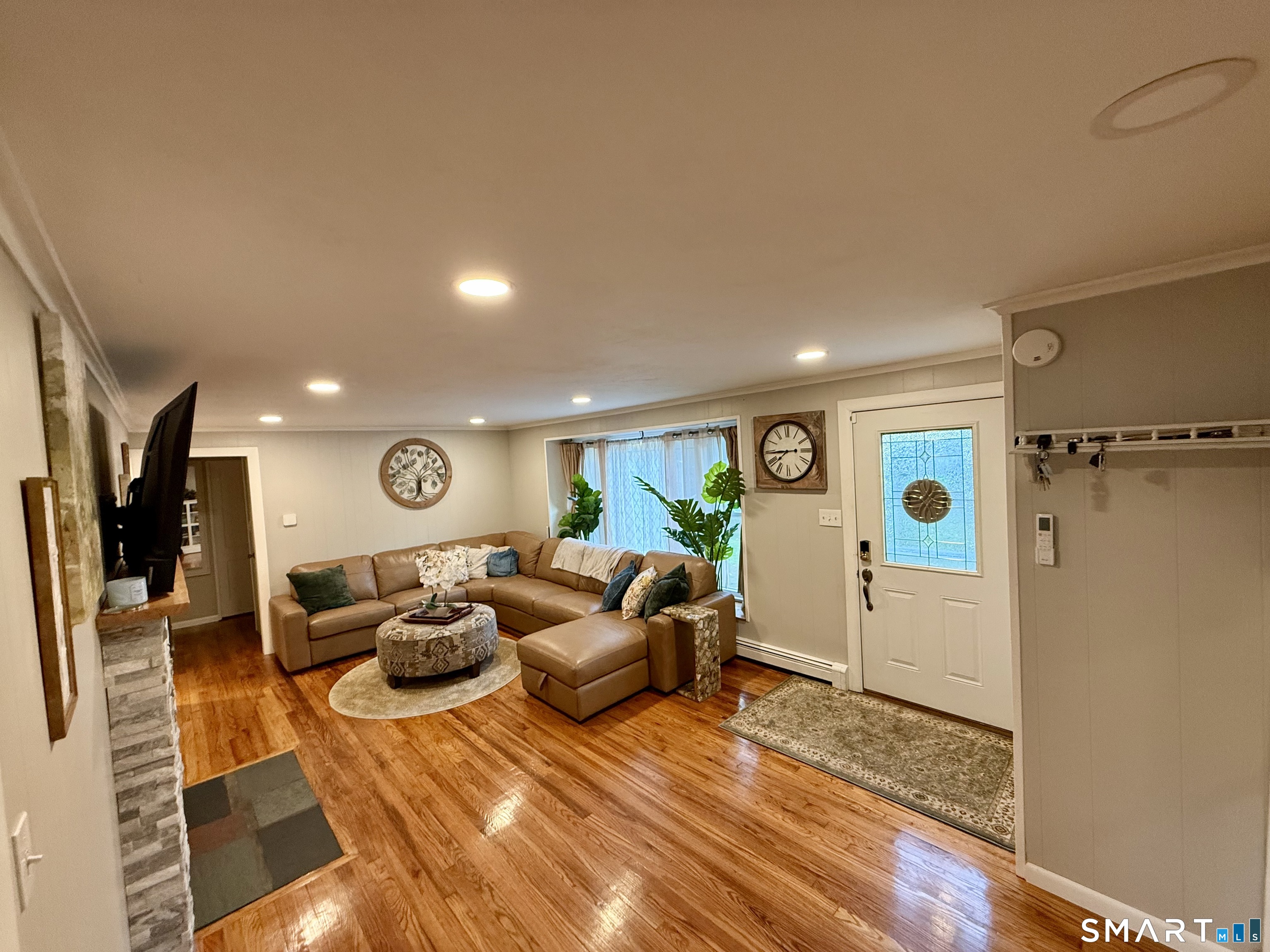 12 Walker Lane Property Photo 6