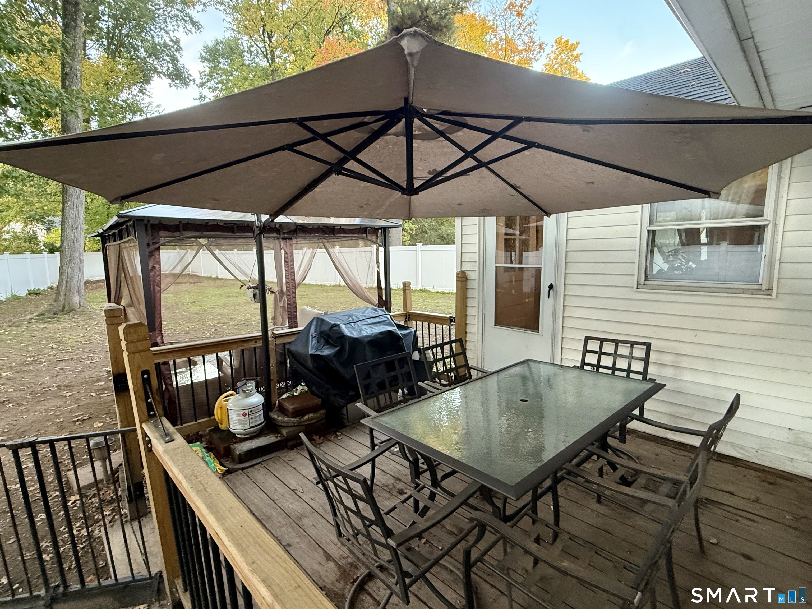 12 Walker Lane Property Photo 17
