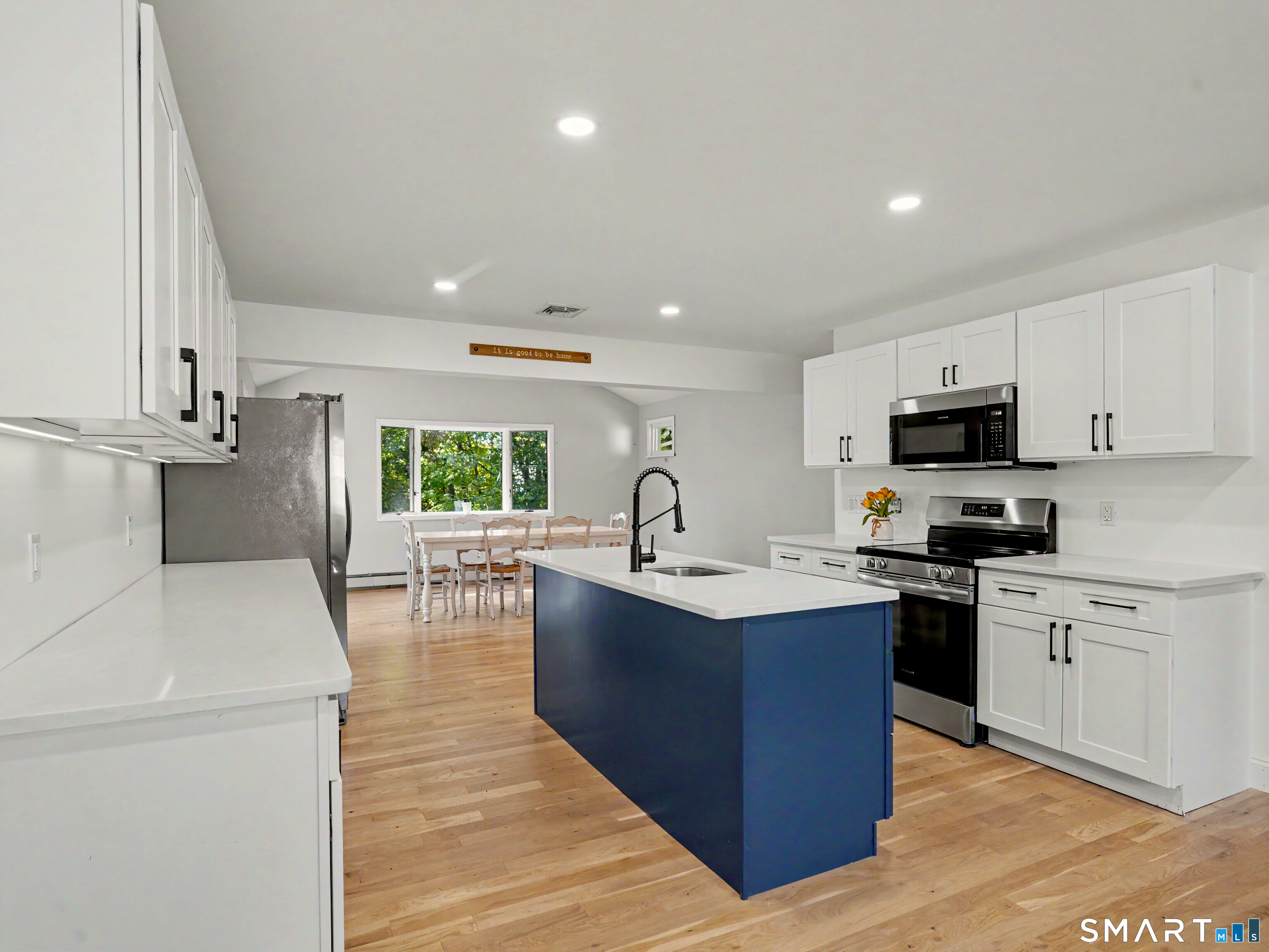 100 Fawn Drive Property Photo 11