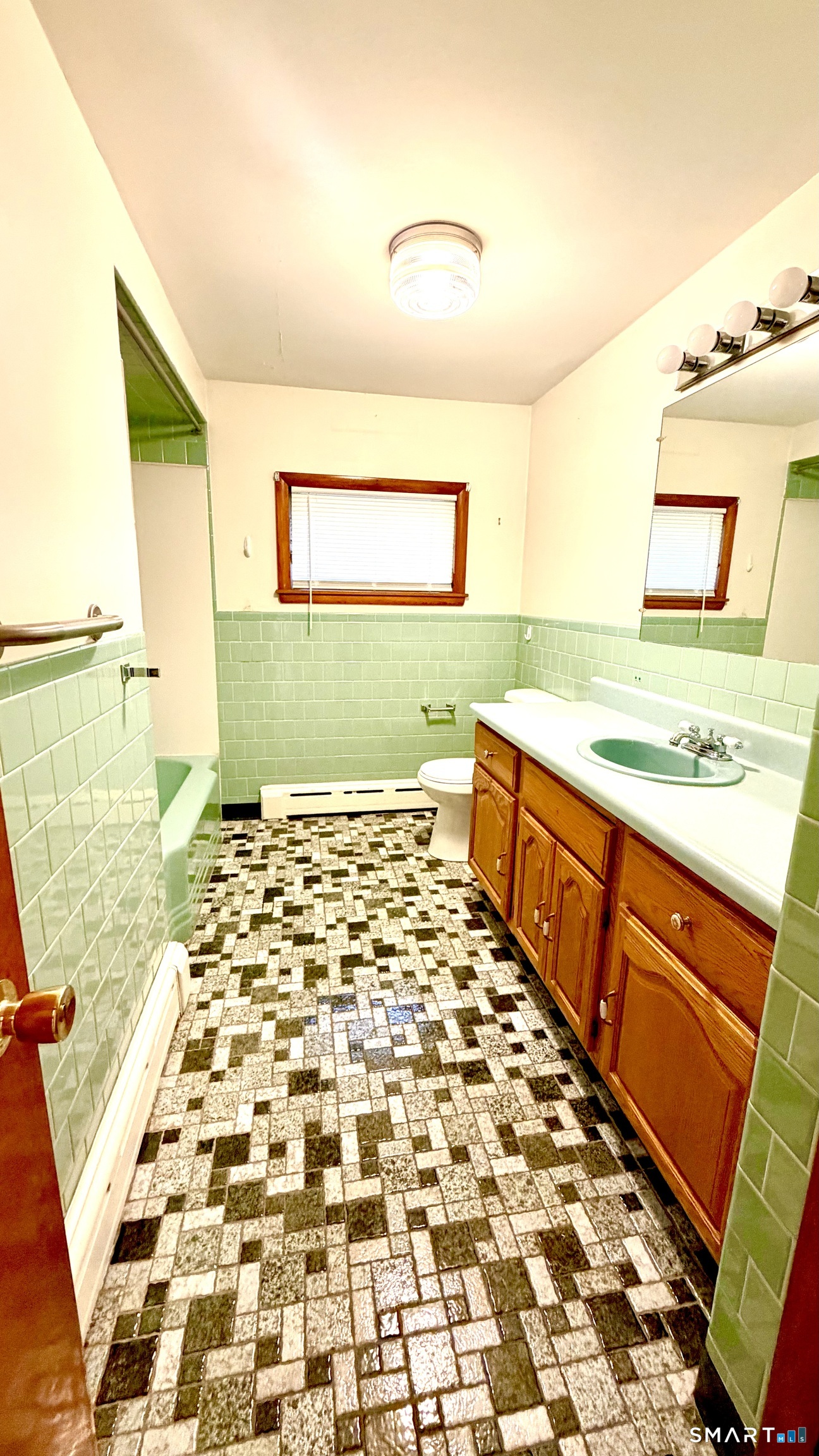 7 June South Avenue Property Photo 8