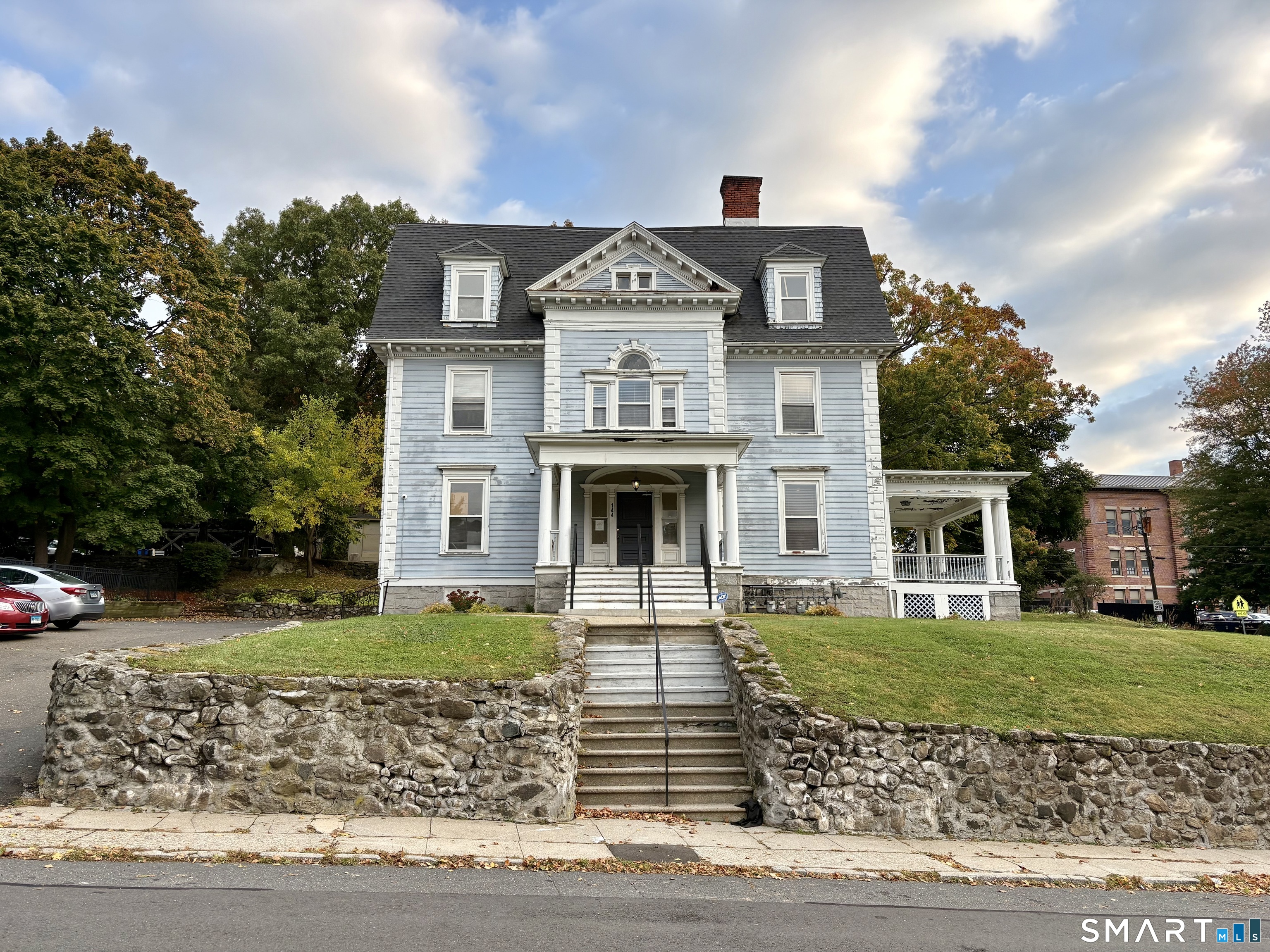 144 Buckingham Street Property Photo 1