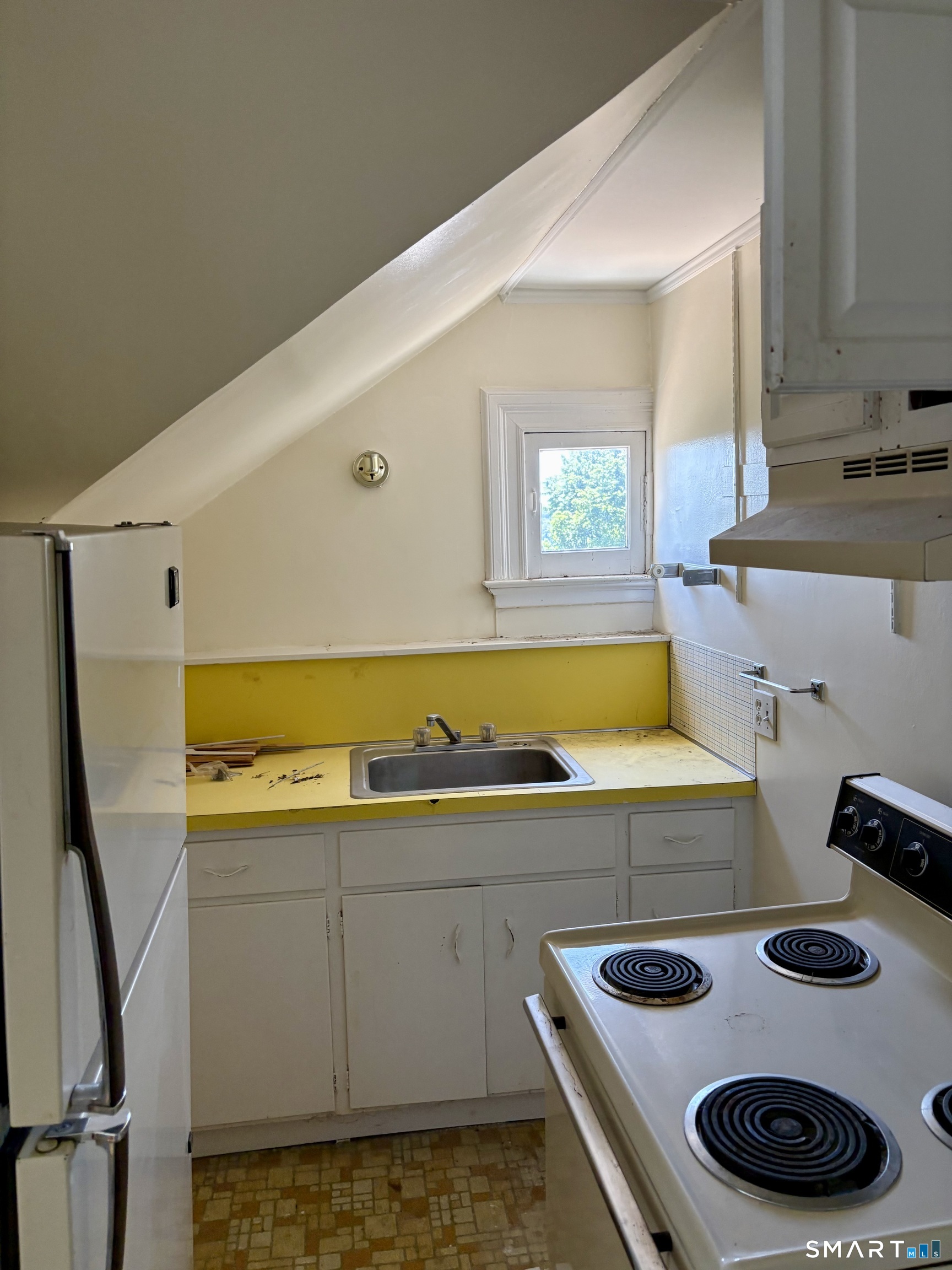144 Buckingham Street Property Photo 6