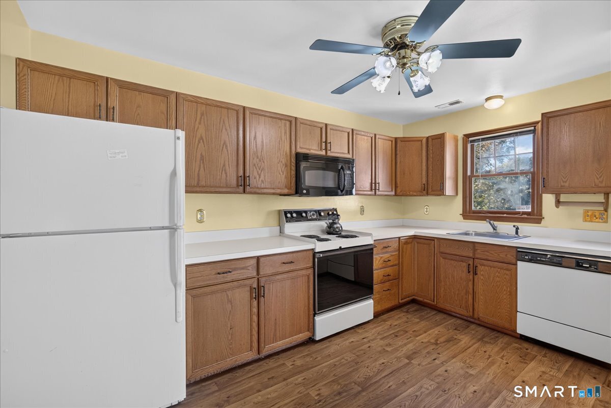 7 Oakledge Circle Property Photo 13