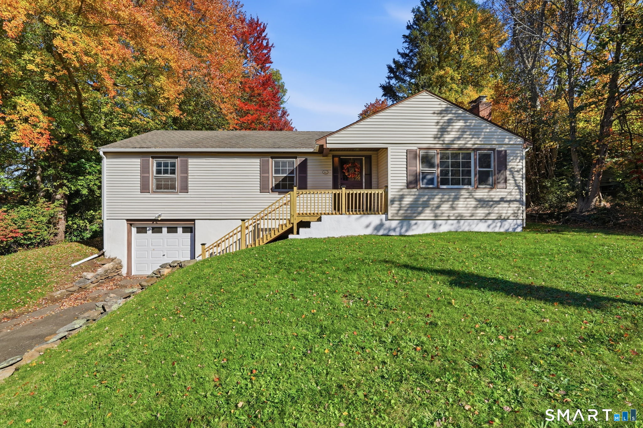 61 Arnott Road Property Photo 1