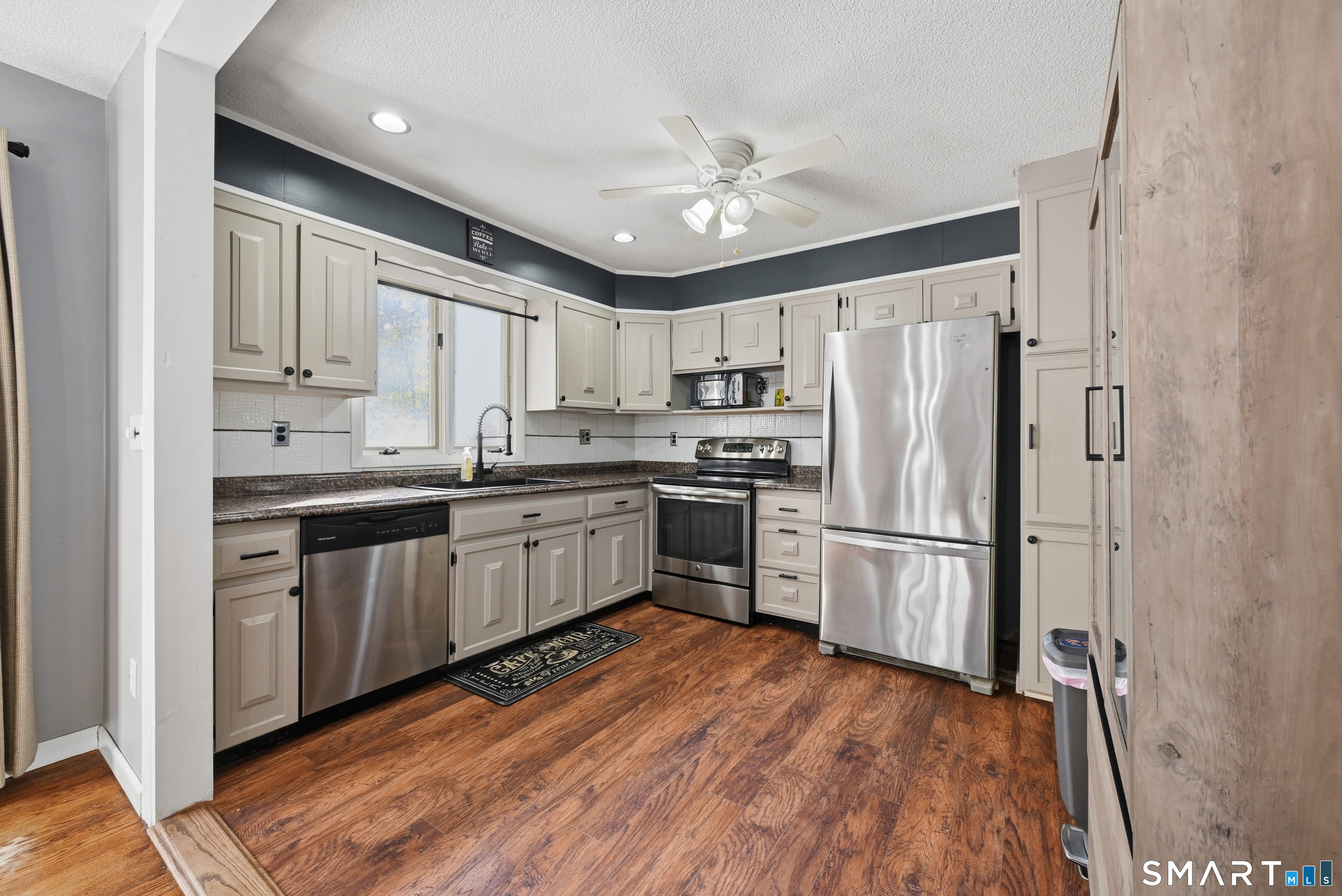 14 Indian Hill Road Property Photo 12
