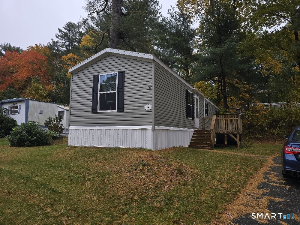 84 R And R Park Property Photo 1