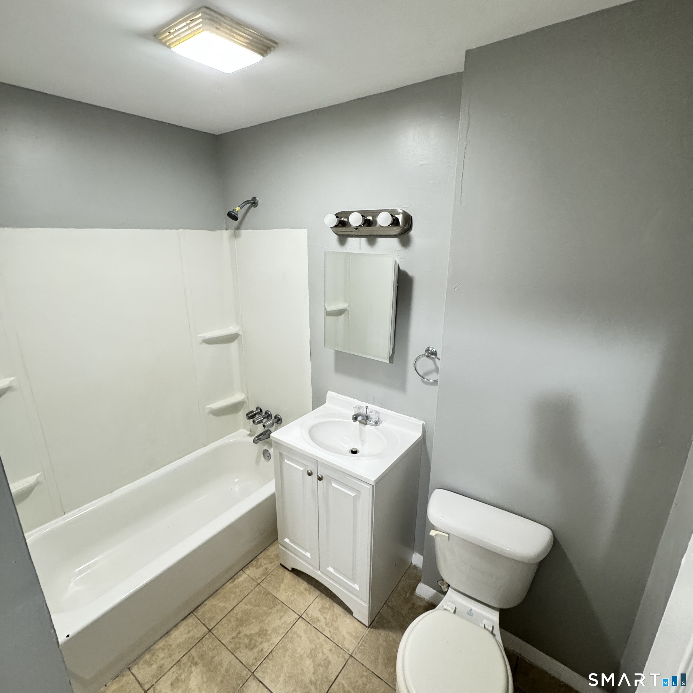 10 Highland 1a Street Property Photo 6