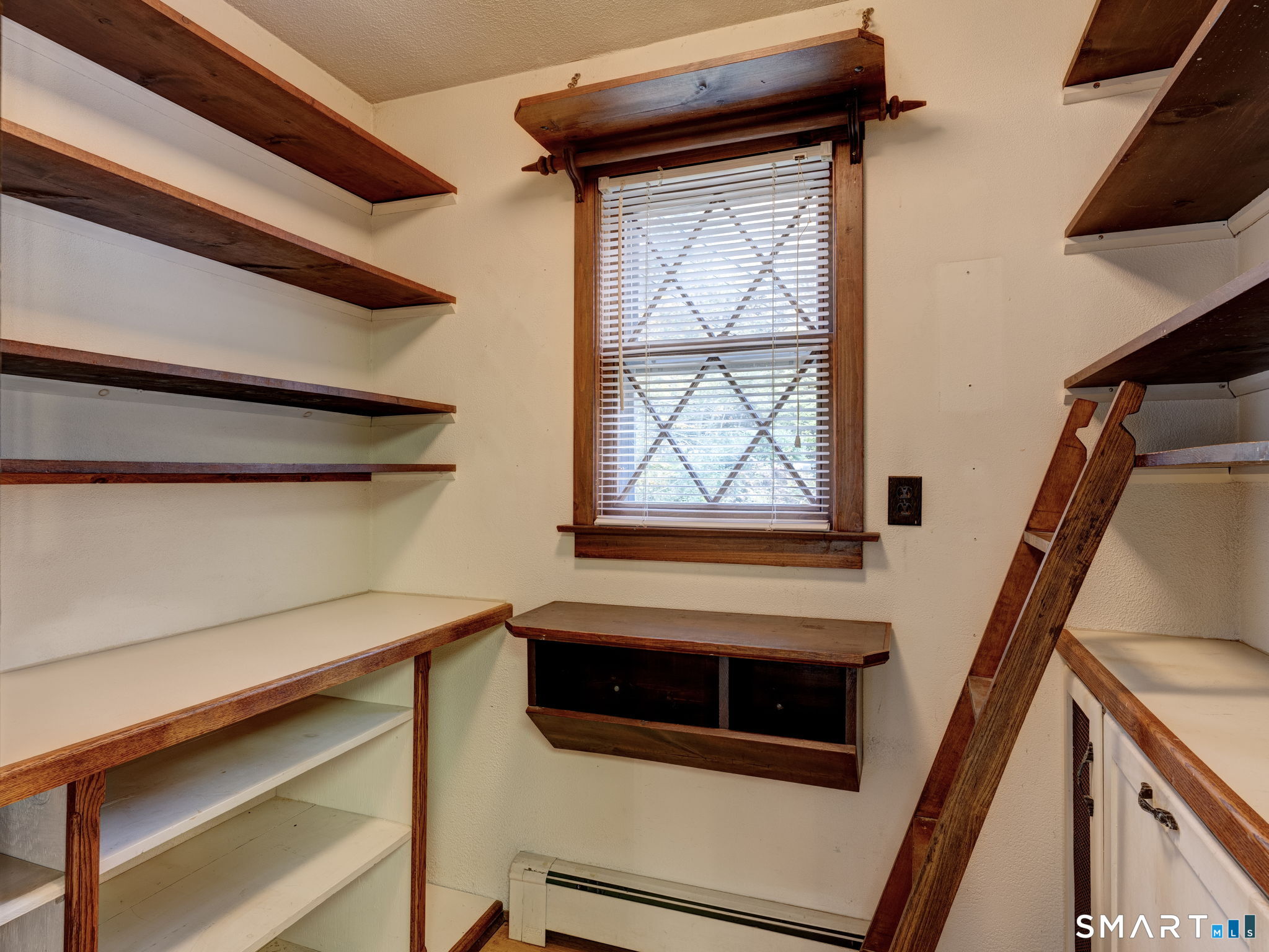23 Pomeroy Lane Property Photo 9