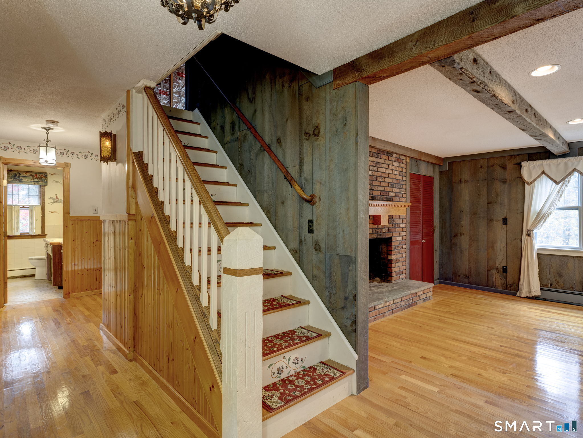 23 Pomeroy Lane Property Photo 12