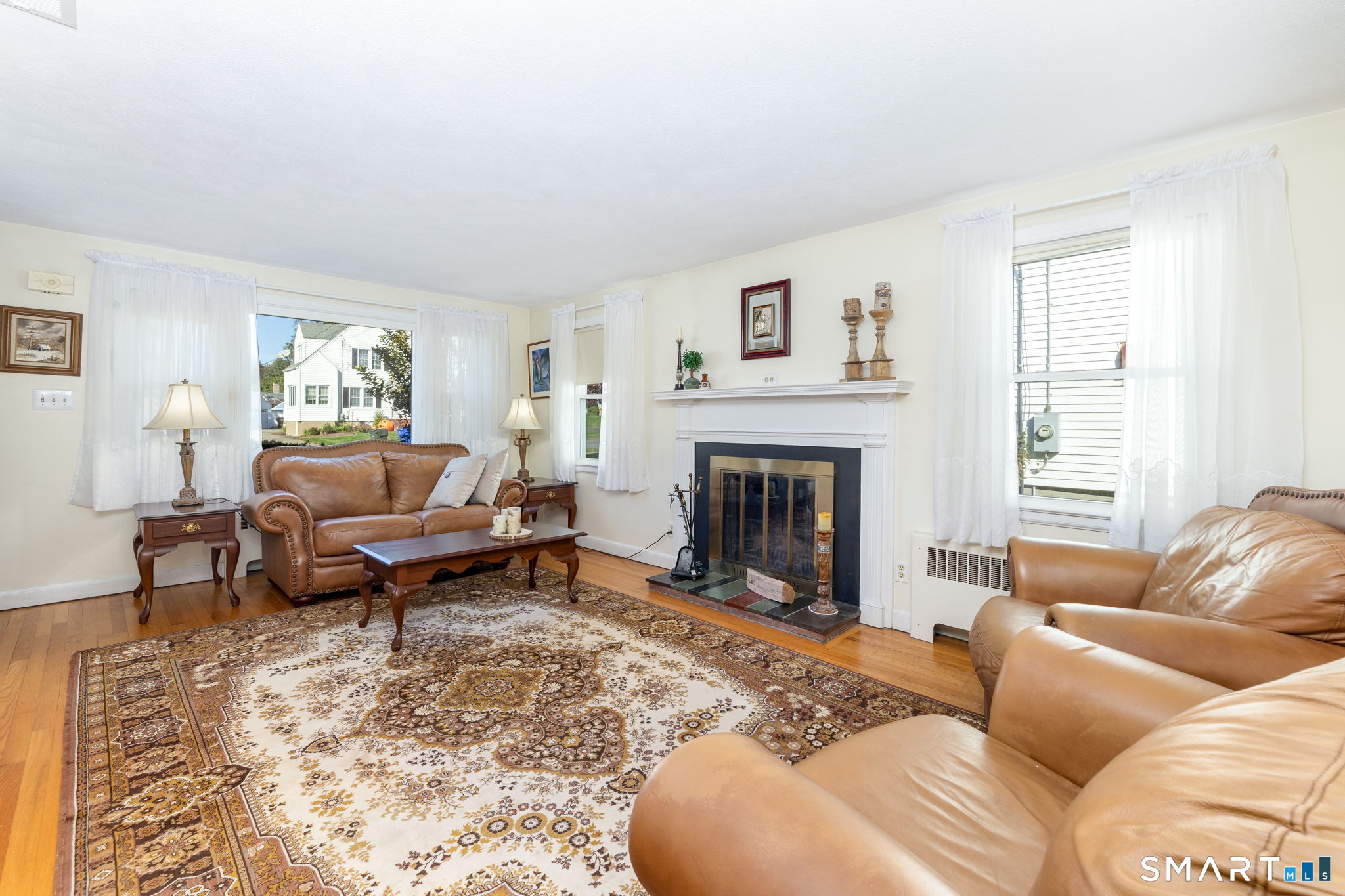 28 Dix Road Property Photo 6