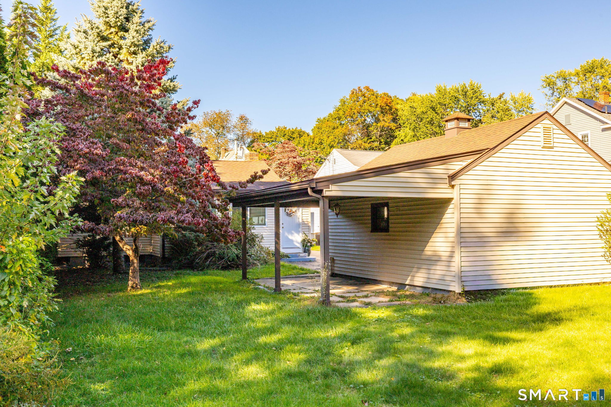 28 Dix Road Property Photo 28
