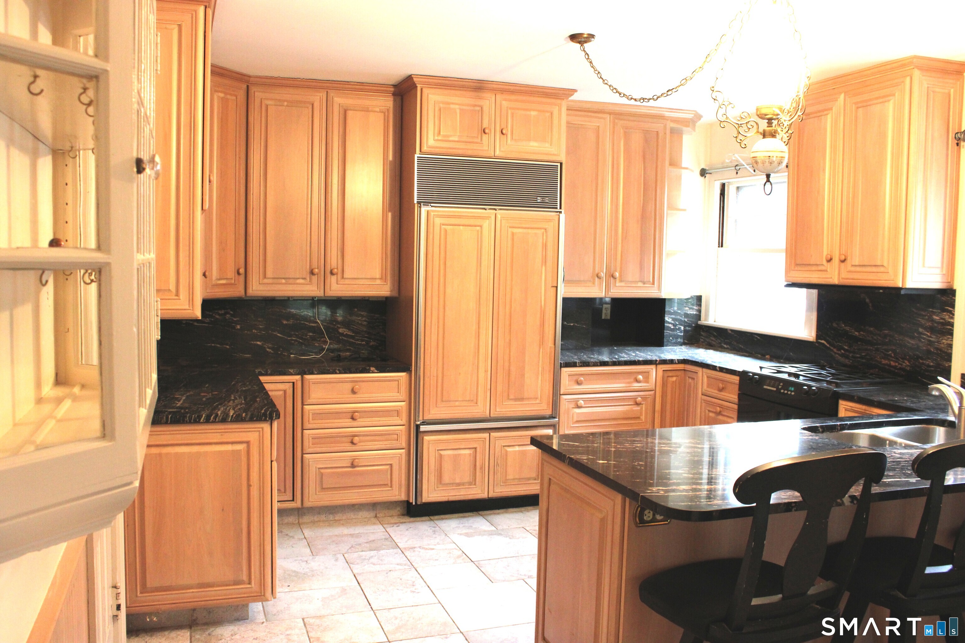 22 Sunnyledge Street Property Photo 10