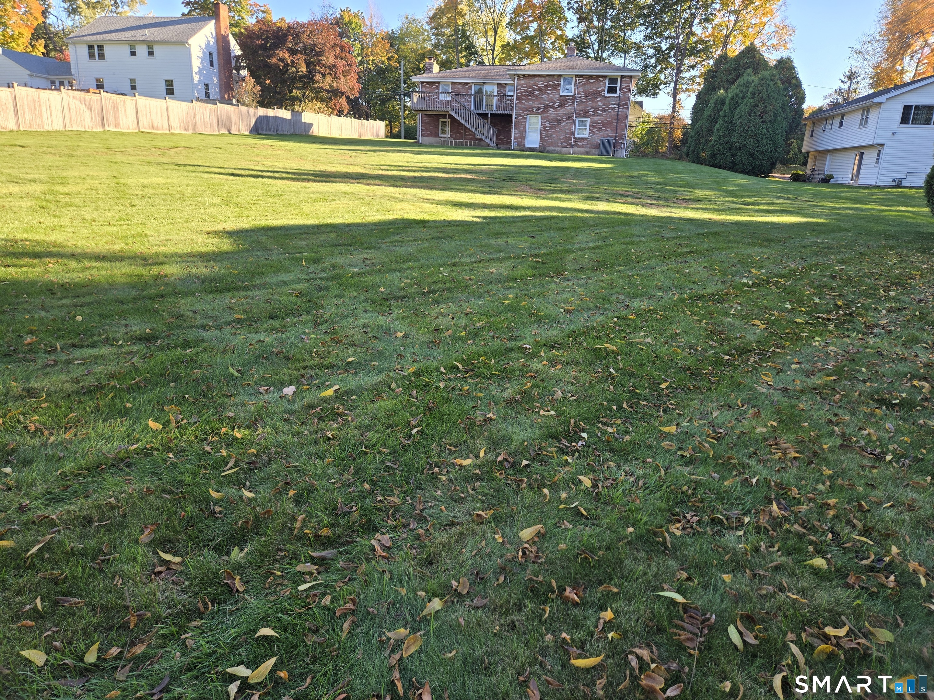 75 Neipsic Road Property Photo 4