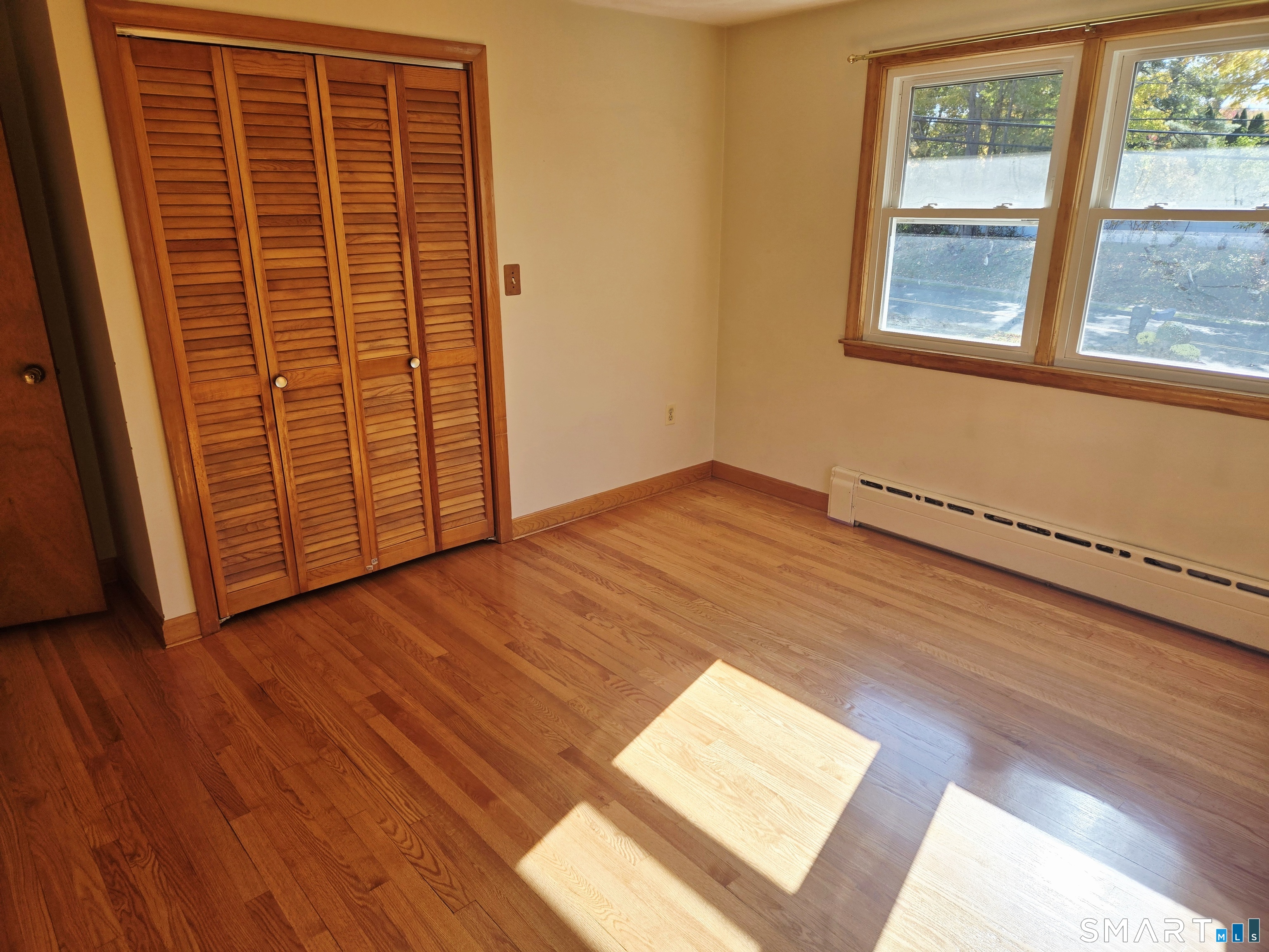 75 Neipsic Road Property Photo 18