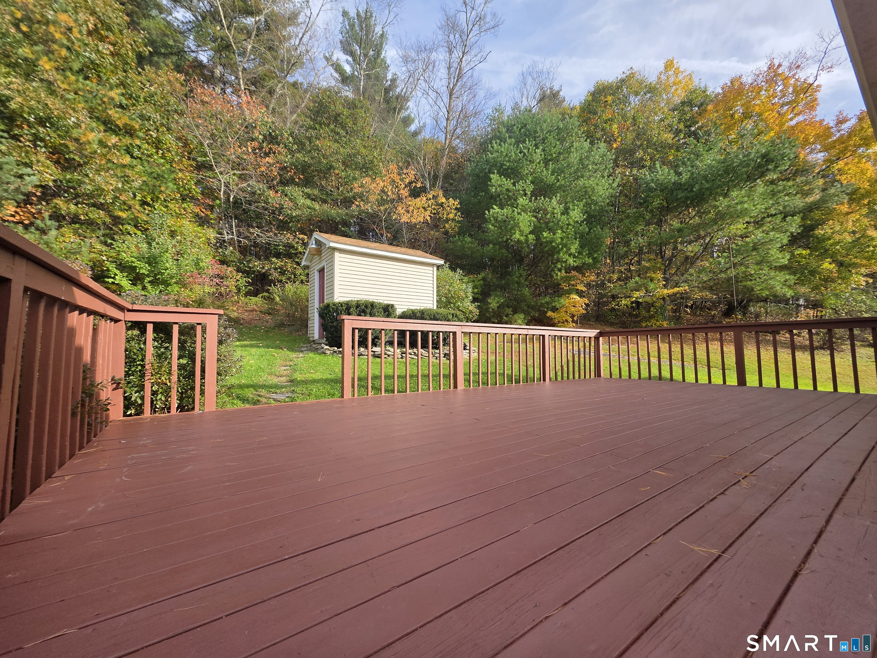 692 Chestnut Hill Road Property Photo 3