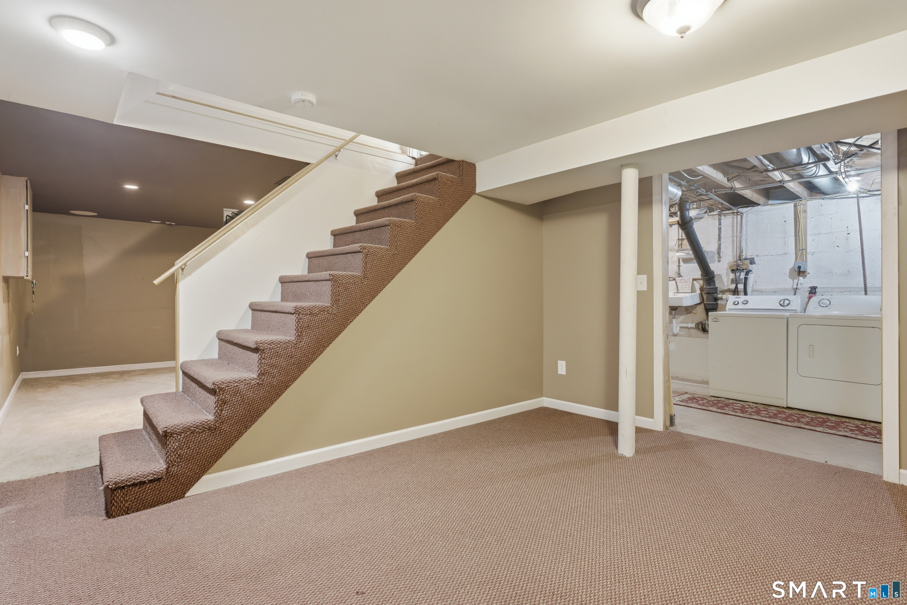 45 Dorrance Street Property Photo 38