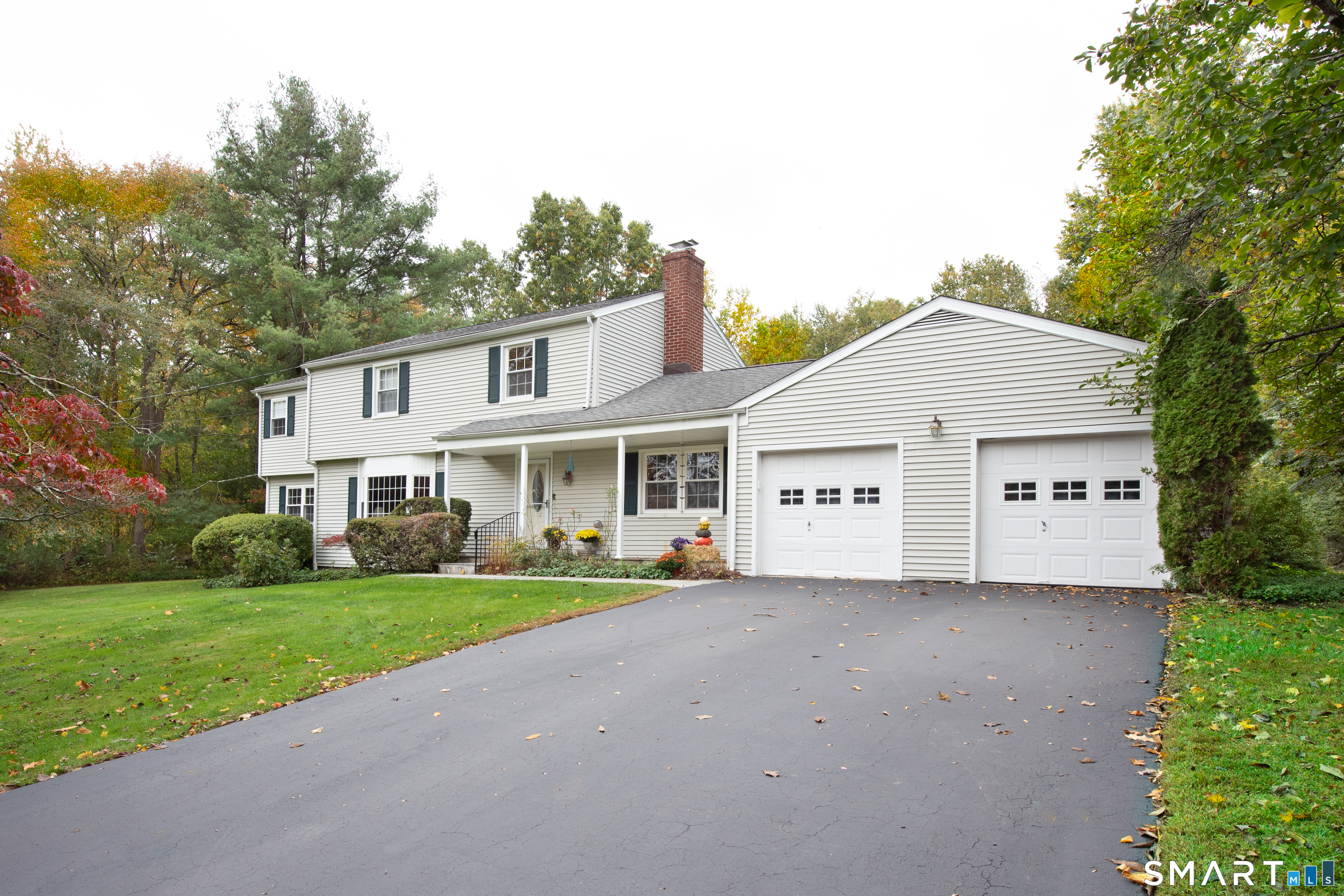 15 Longview Road Property Photo 2