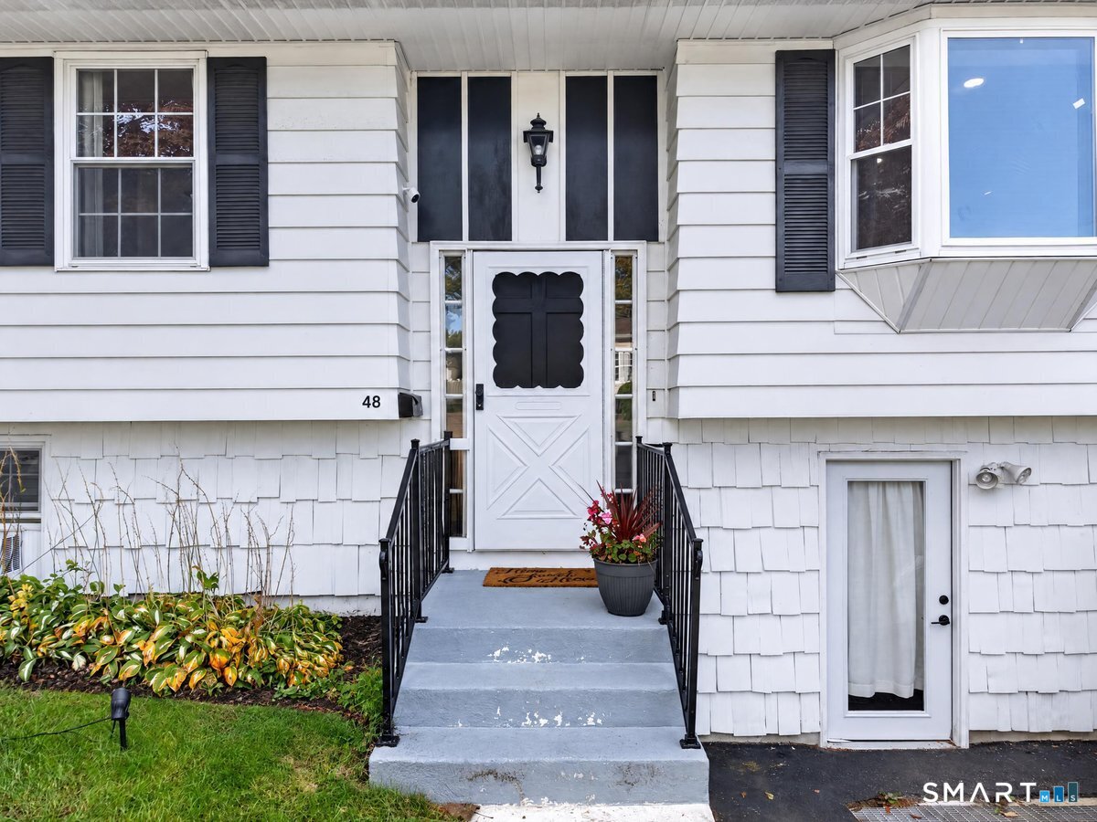 48 Dell Avenue Property Photo 2