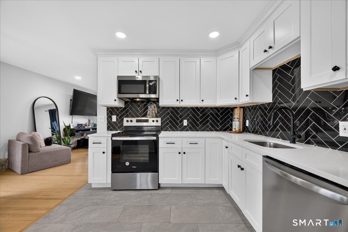 48 Dell Avenue Property Photo 10