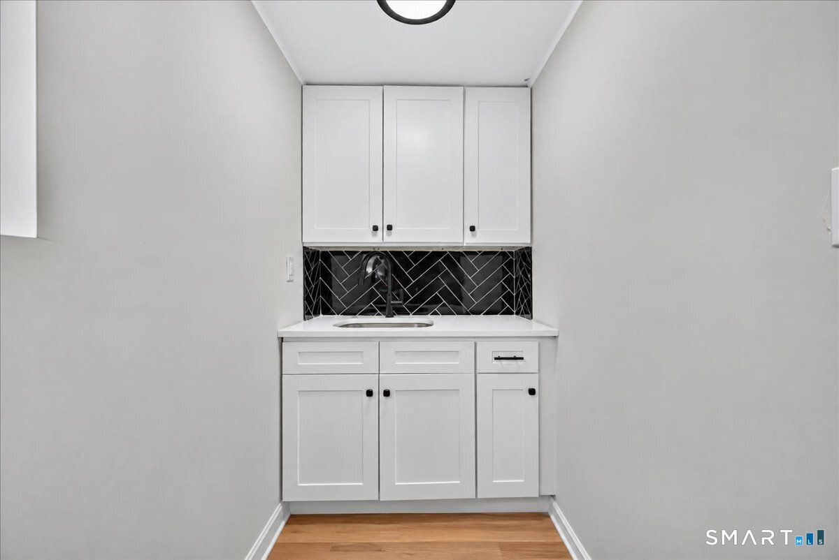 48 Dell Avenue Property Photo 24
