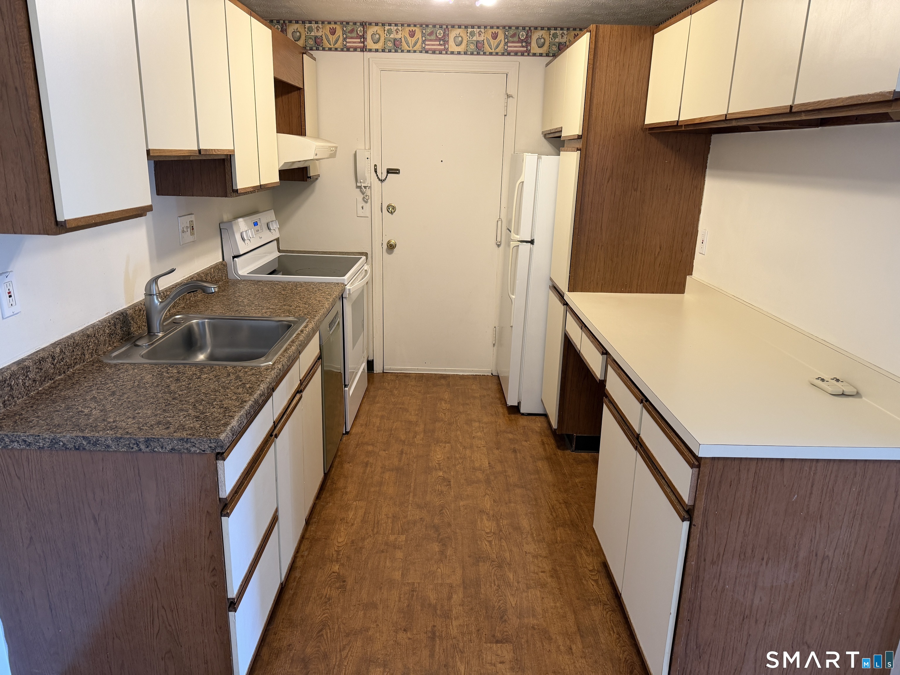 1214 Middle West C2 Turnpike Property Photo 5