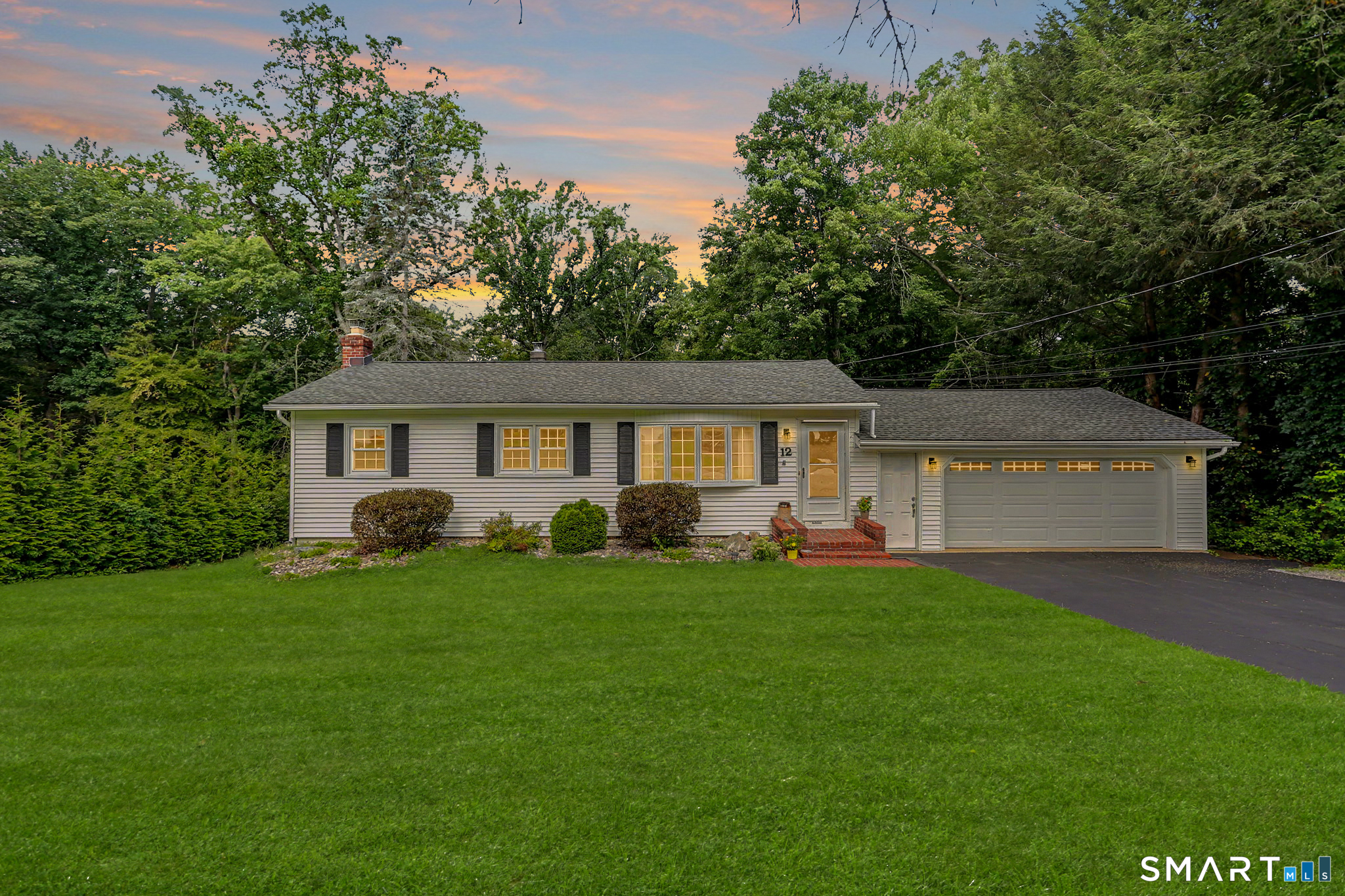 12 Cedarwood Lane Property Photo