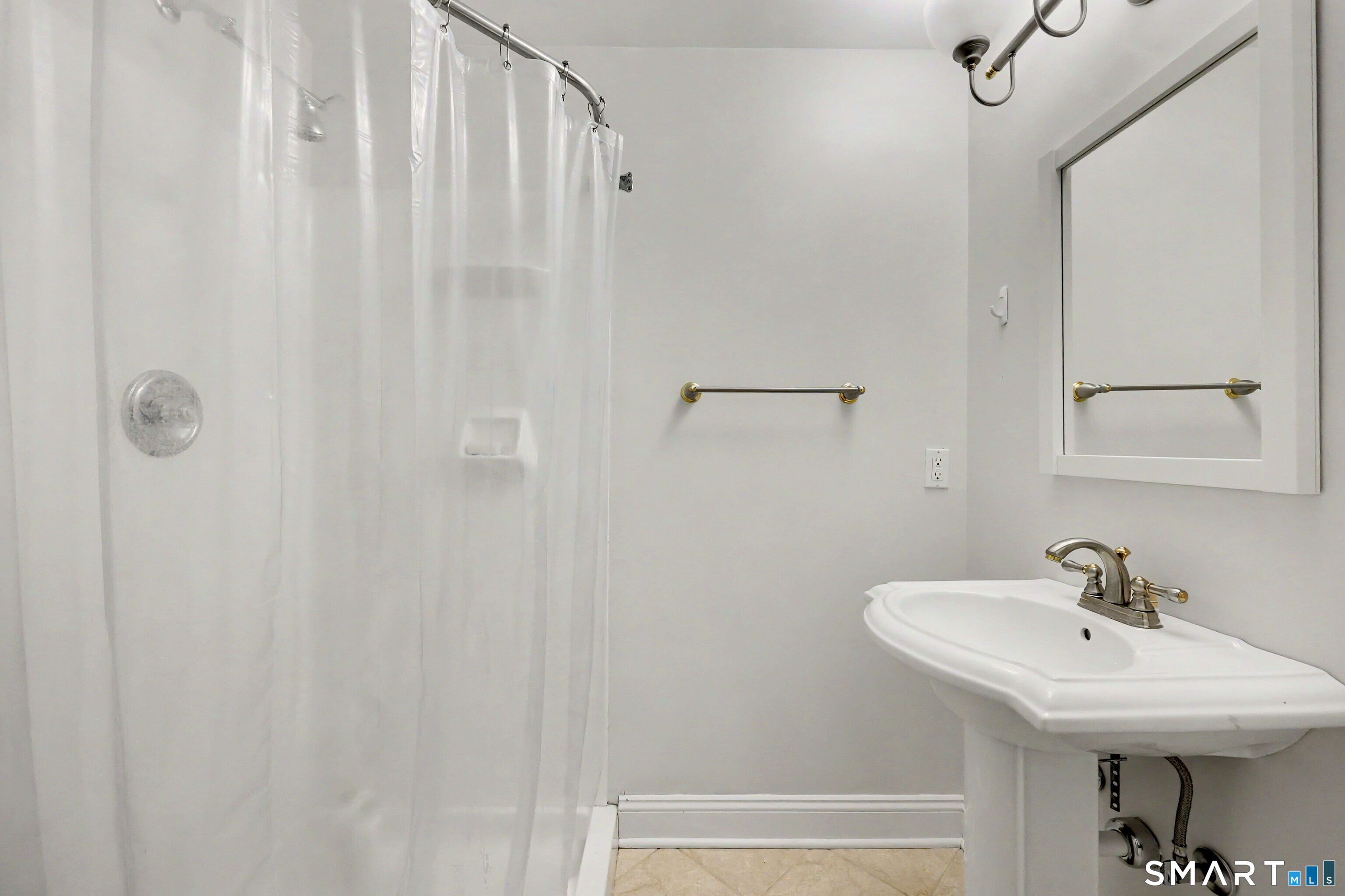 56 Soundview 2 Avenue Property Photo 20