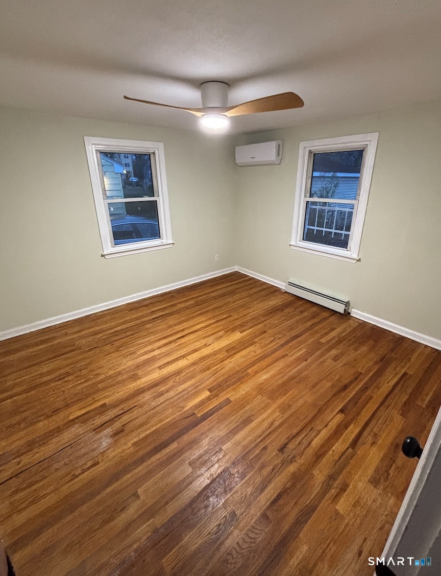 59 Rockville Street Property Photo 8