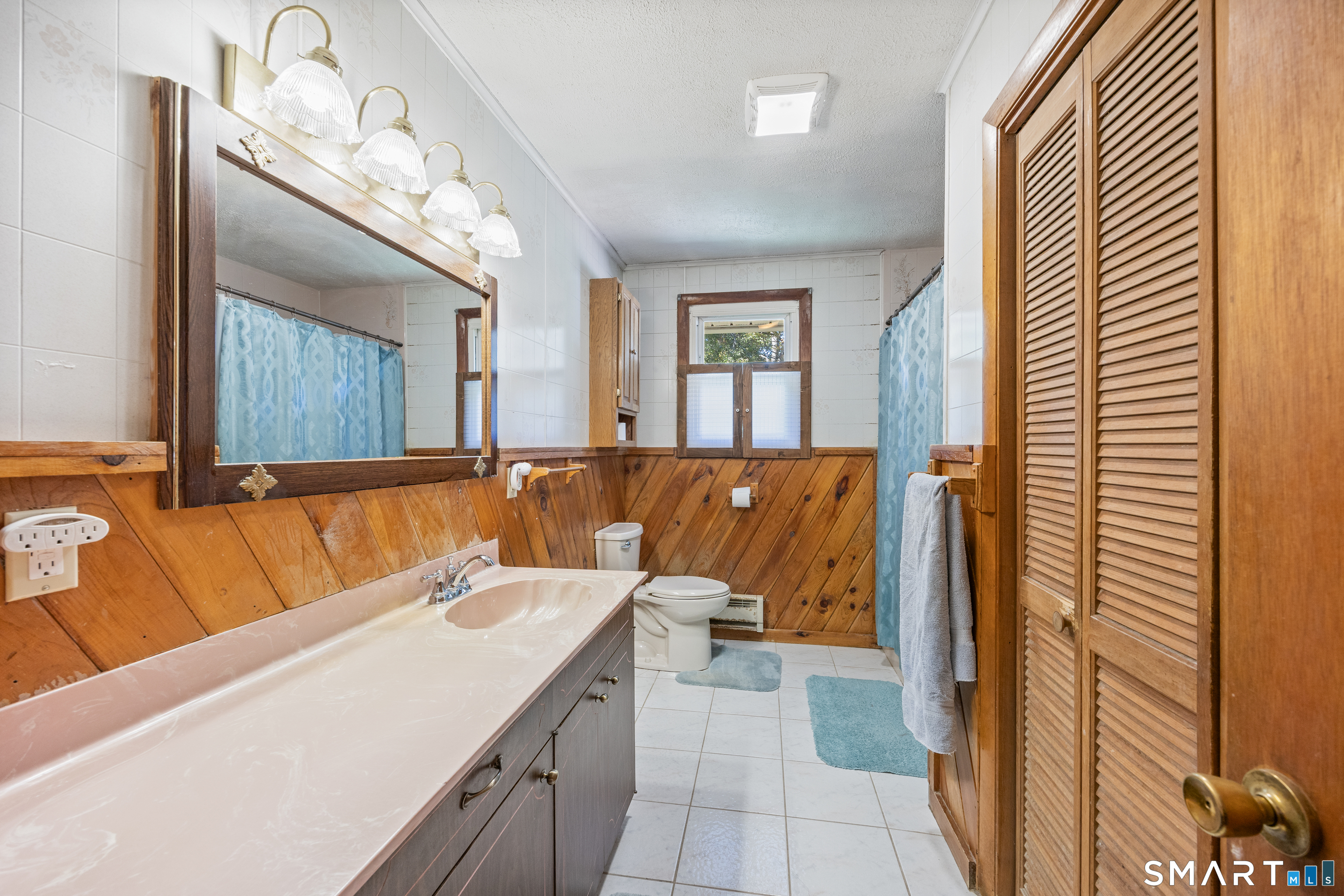 60 Linda Court Property Photo 12