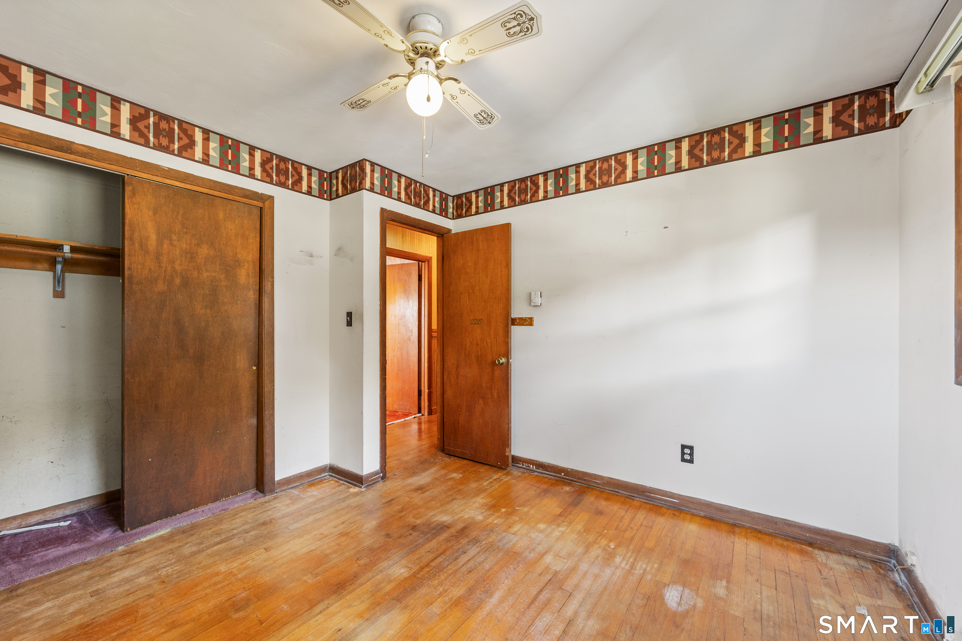 60 Linda Court Property Photo 18