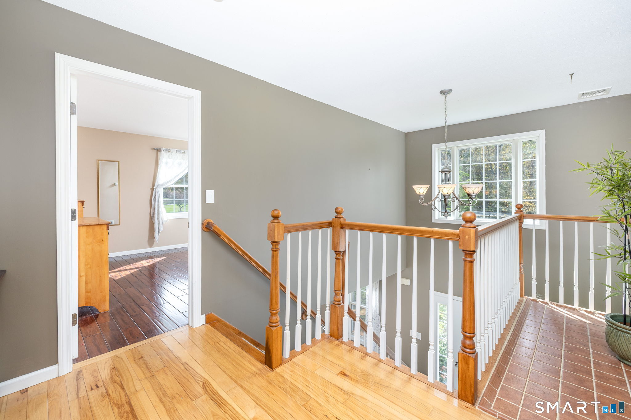 221 New London Road Property Photo 16