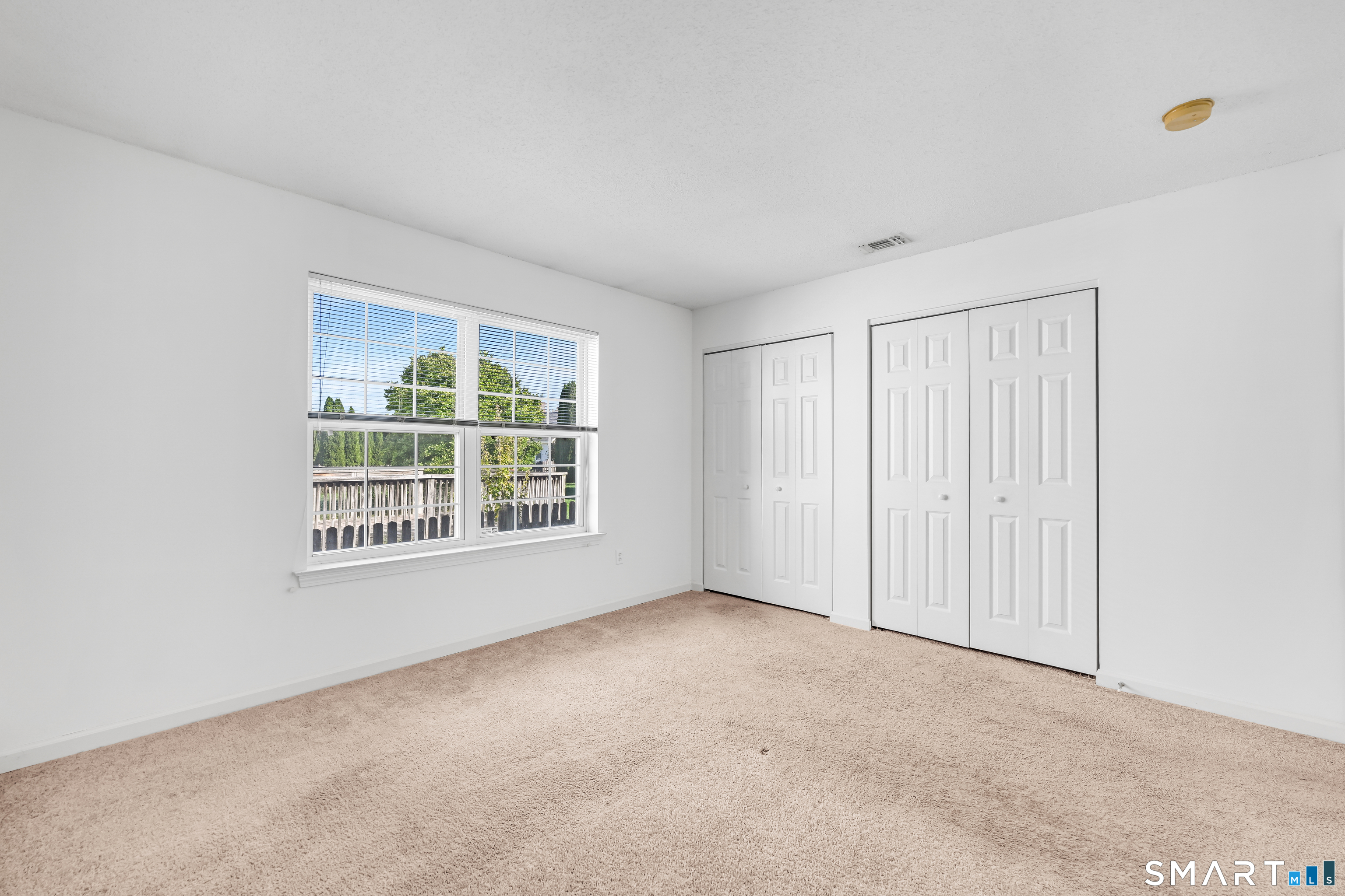 126 Rolling Green Property Photo 26
