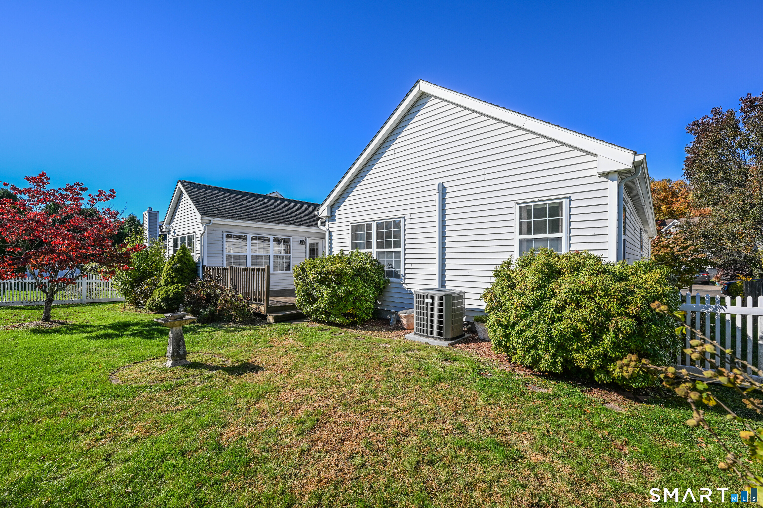 126 Rolling Green Property Photo 39