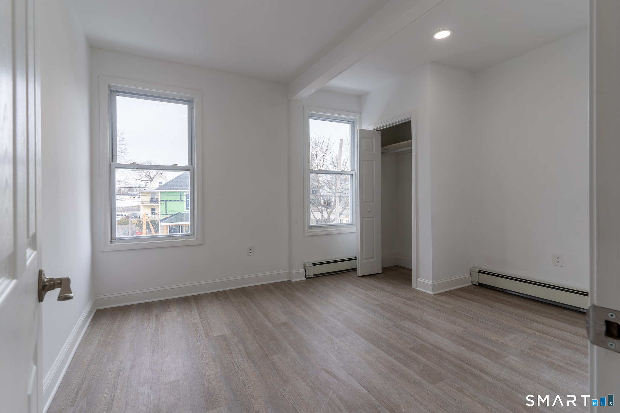 77-79 Hanford Avenue Property Photo 11