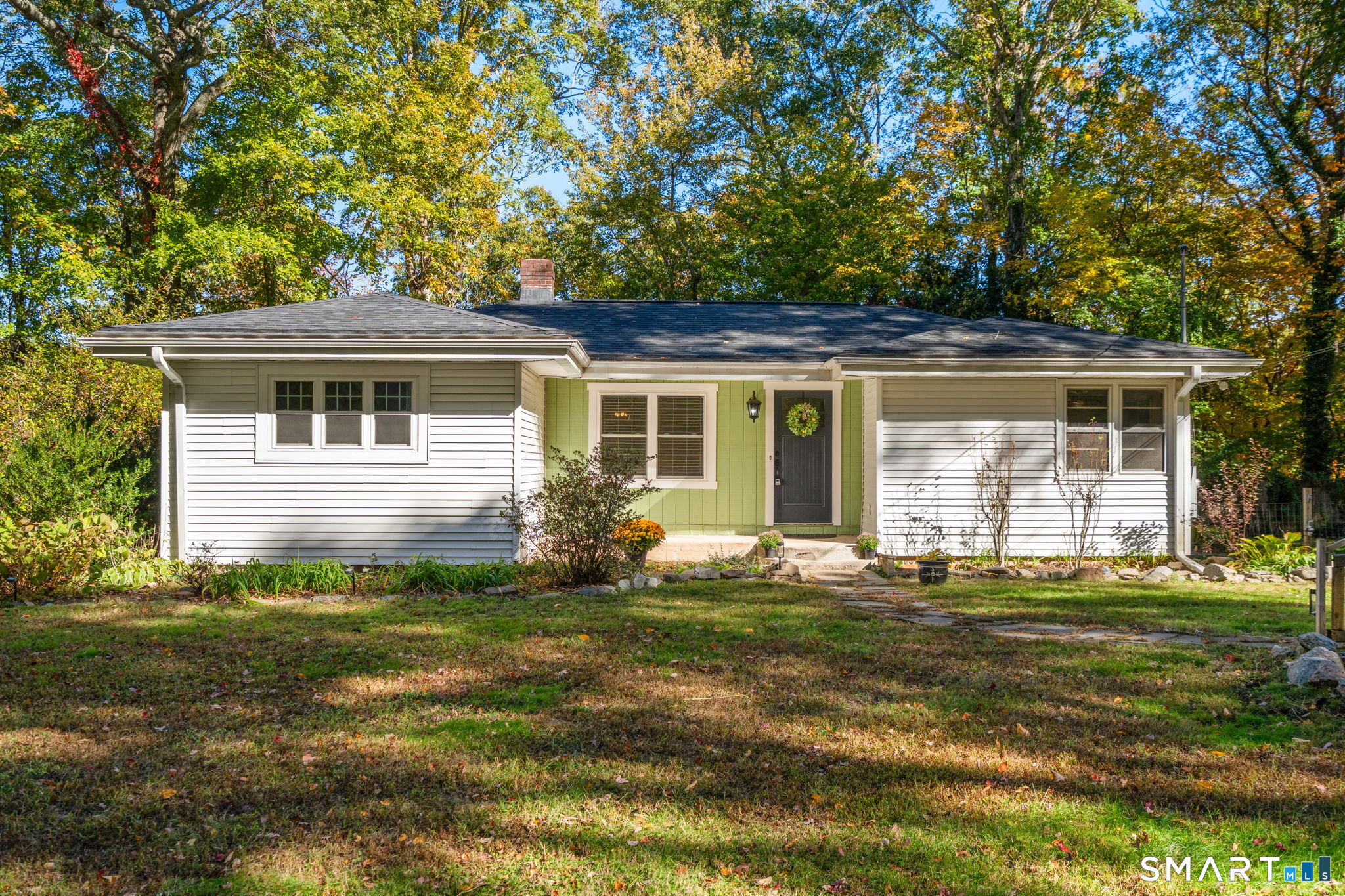 27 Woodland Road Property Photo 1