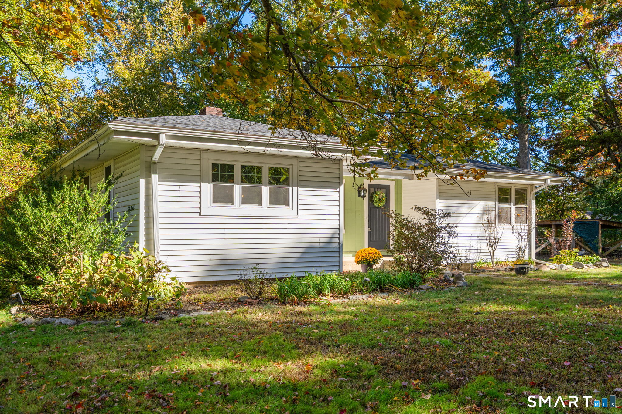27 Woodland Road Property Photo 2
