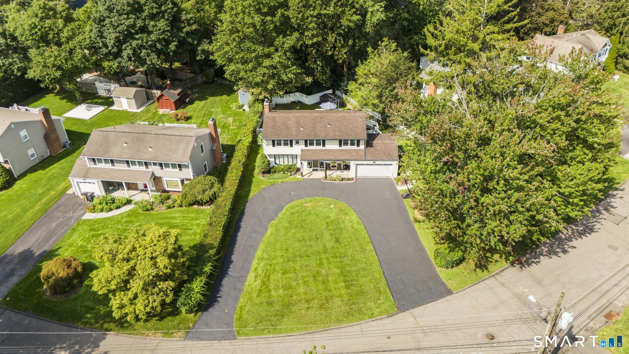 86 Rolling Wood Drive Property Photo 1