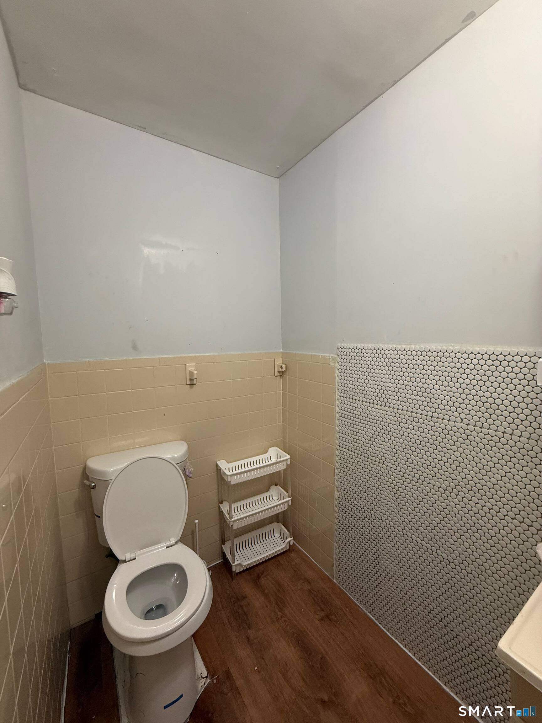 24215581 Property Photo 3
