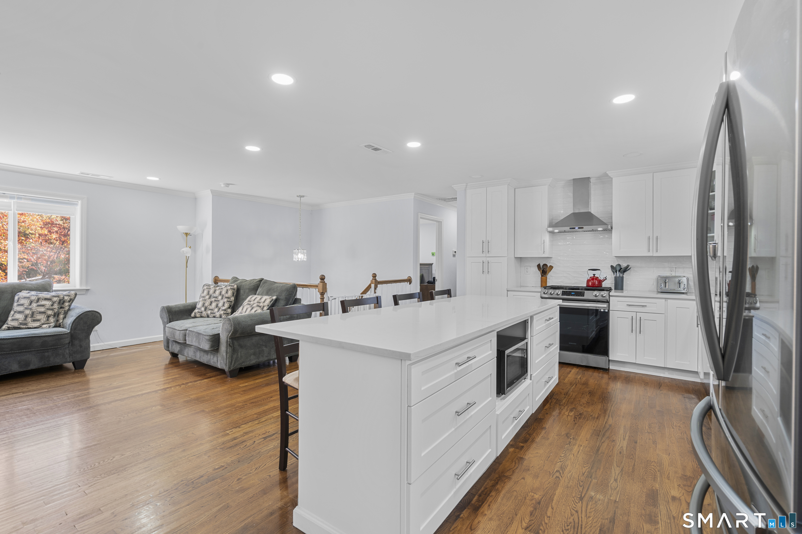 307 Pepper Street Property Photo 8